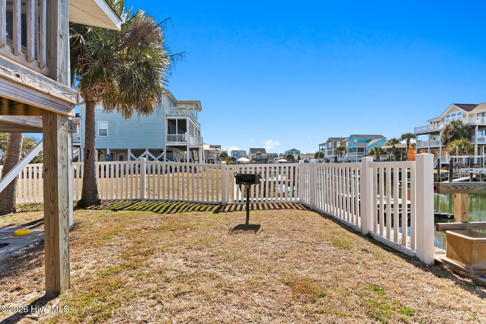 100554789 | Photo 31