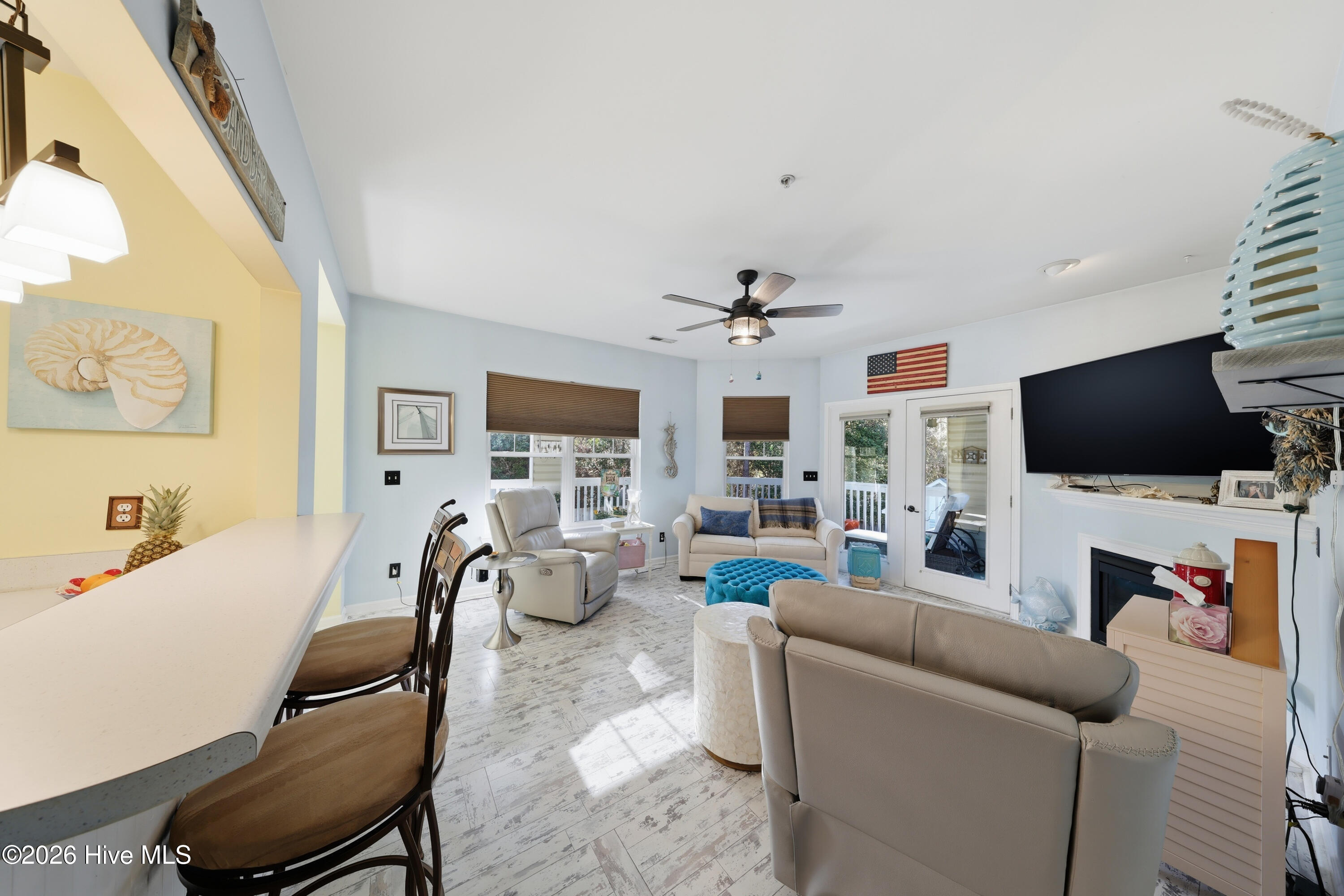 100557540 | Photo 17