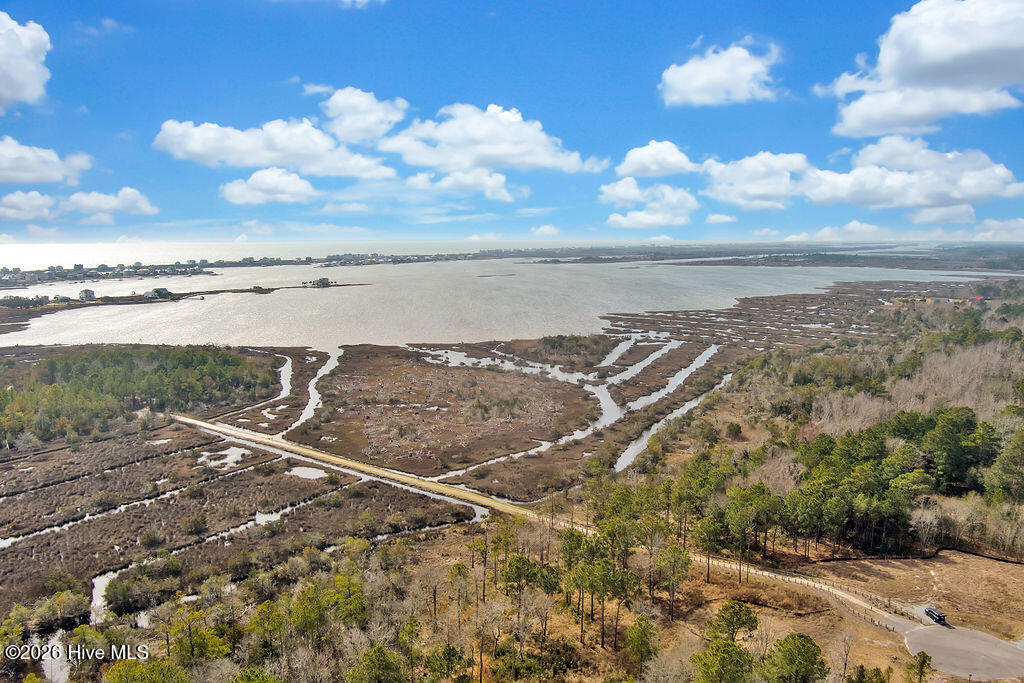 100547709 | Photo 58