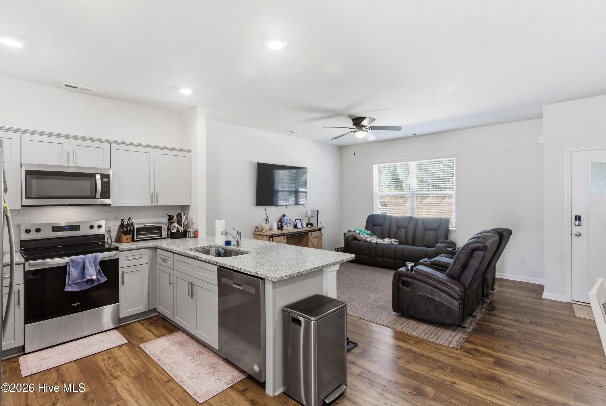 1010 Bayard Wootten Way, New Bern, NC, 28562