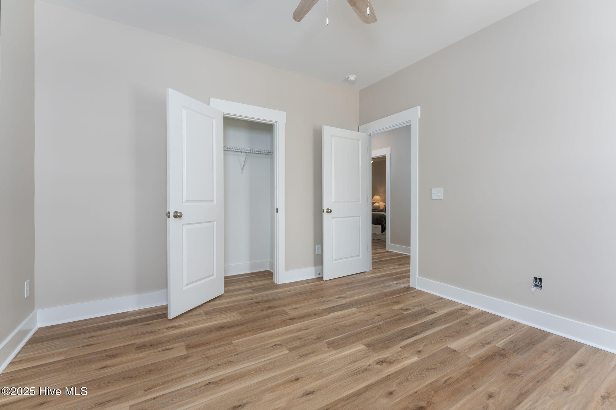 100541520 | Photo 34