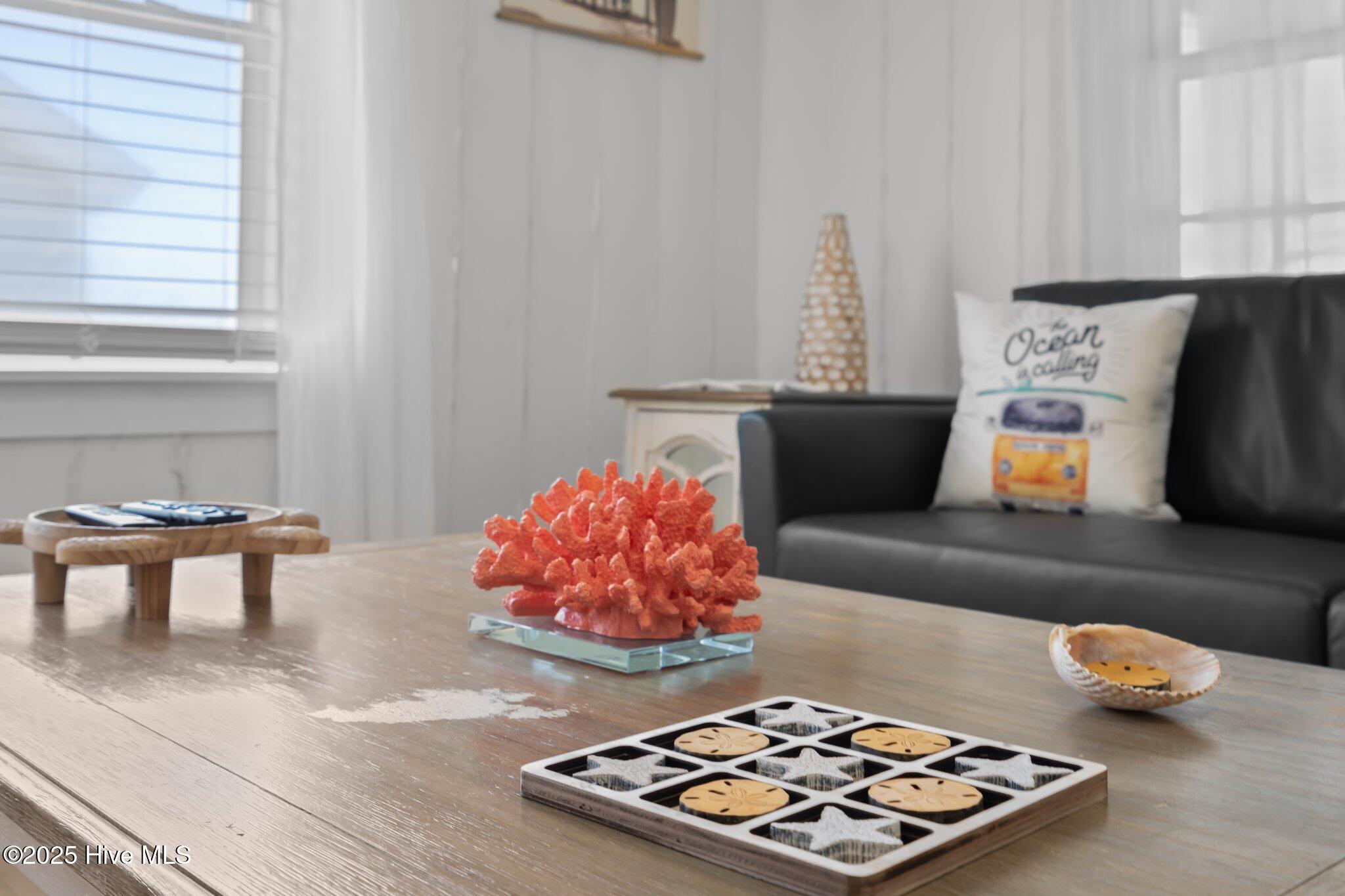 100537194 | Photo 126