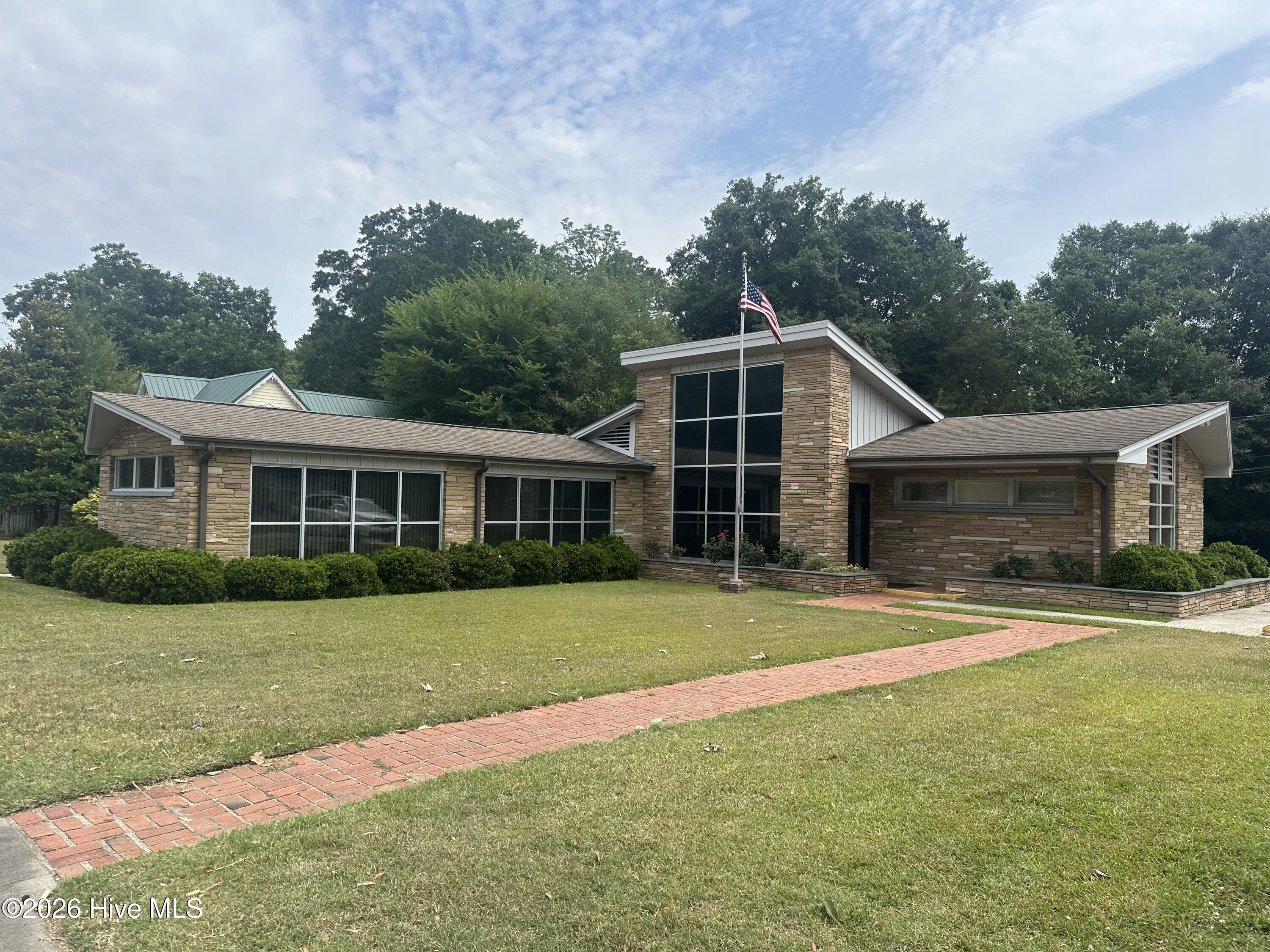 404 N Pine Street, Warsaw, NC 28398 – photo 3