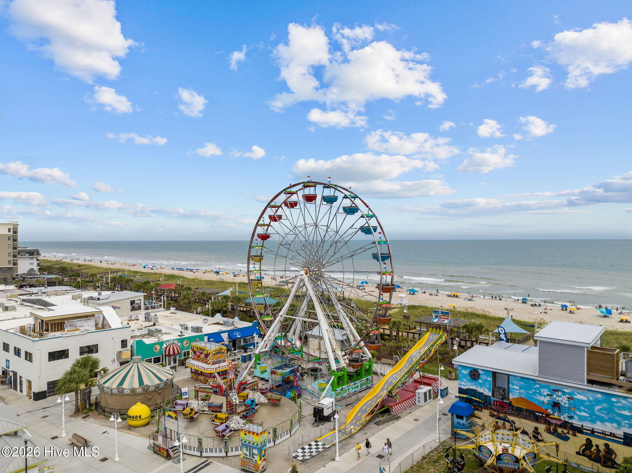 100557863 | Photo 58