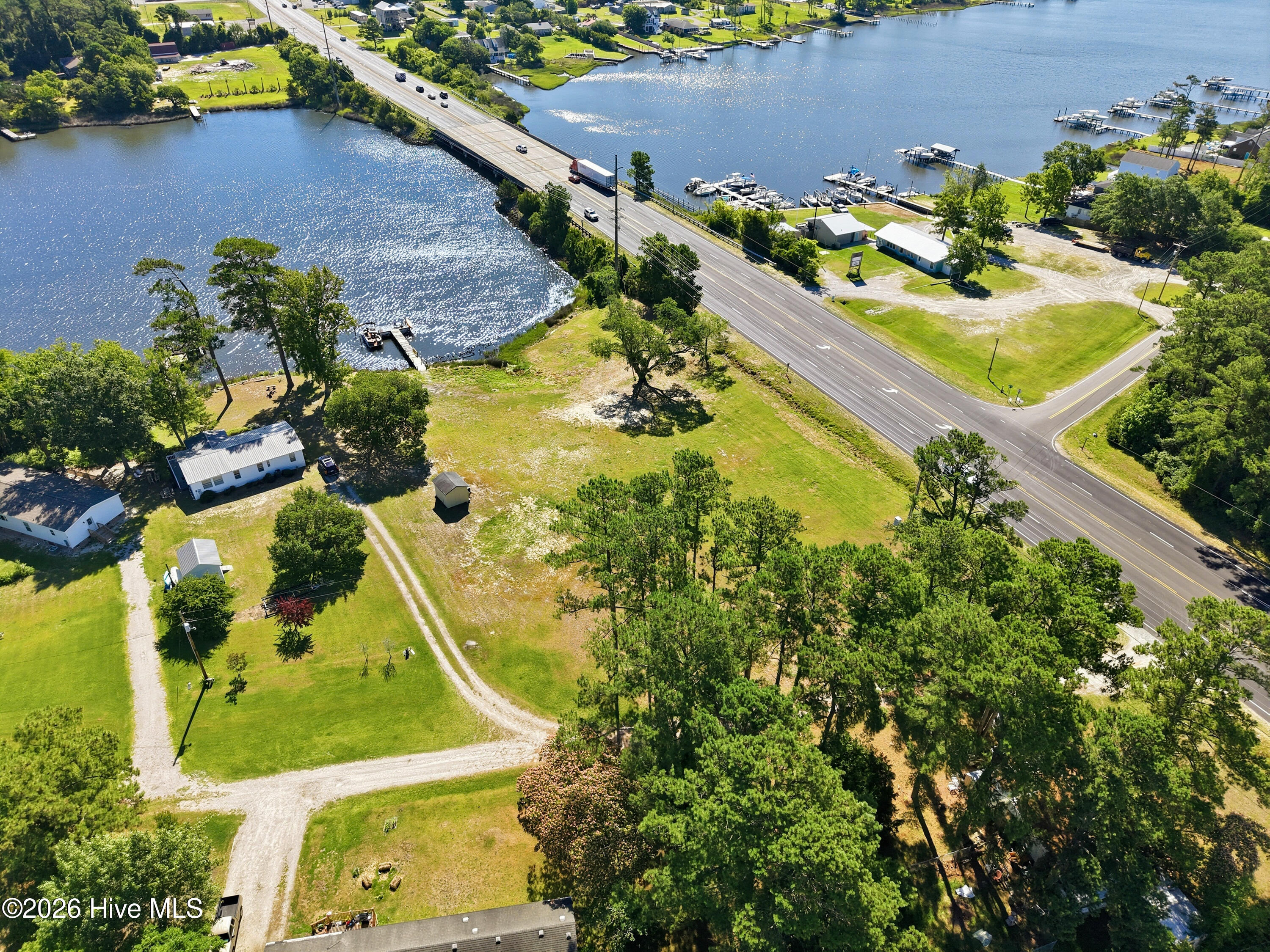118 Russell Cove,Newport