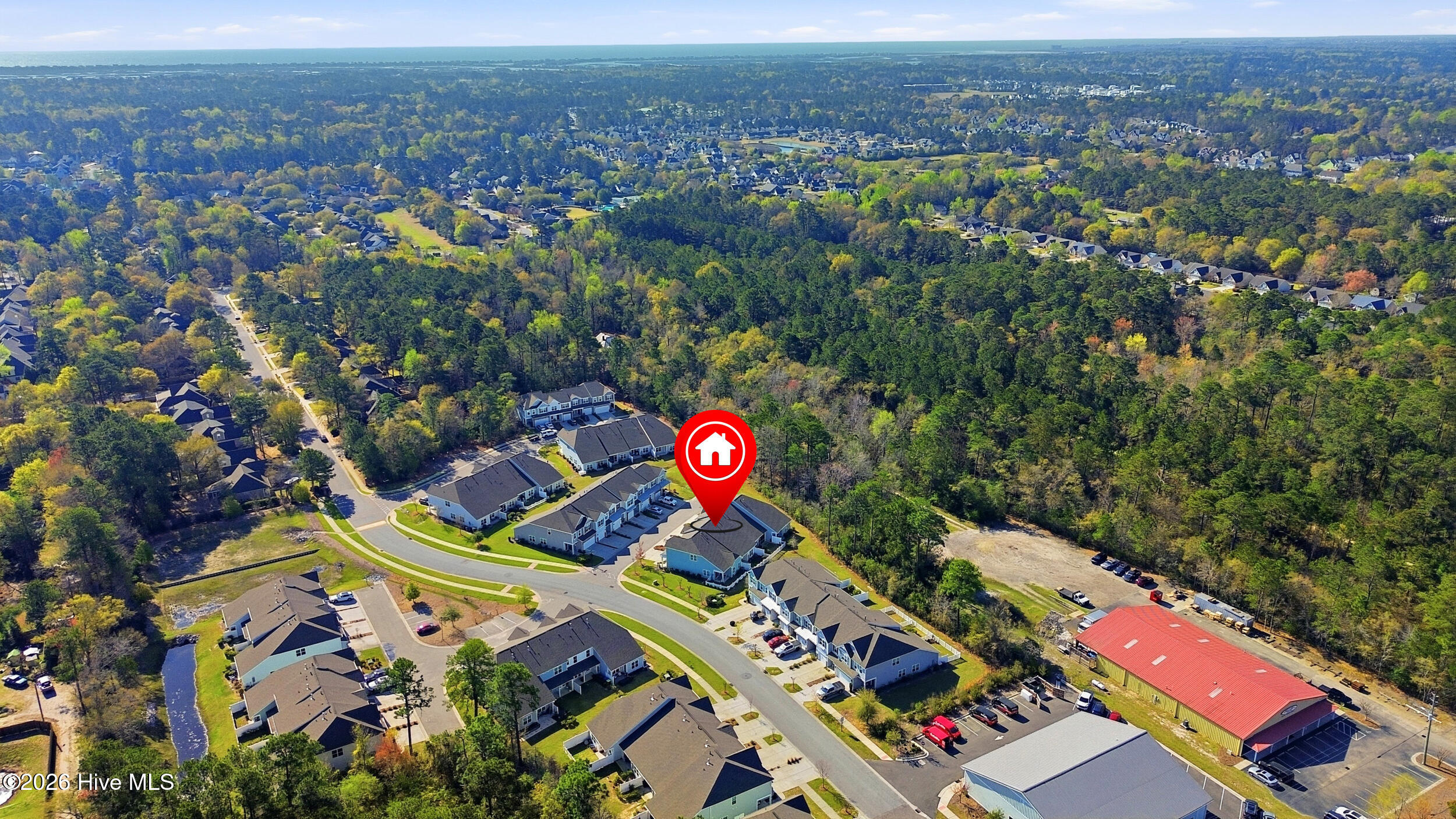 100562776 | Photo 43