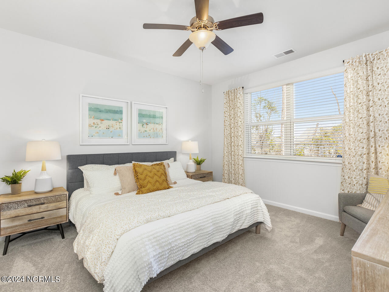 100553721 | Photo 15