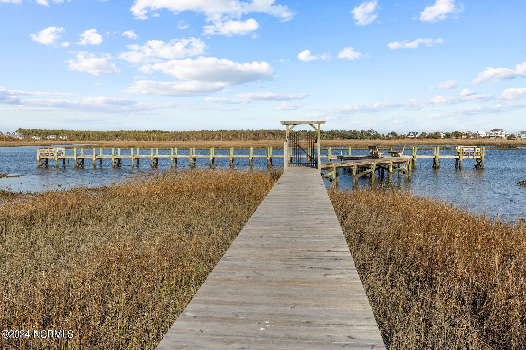 1304 Fathom Way,Morehead City