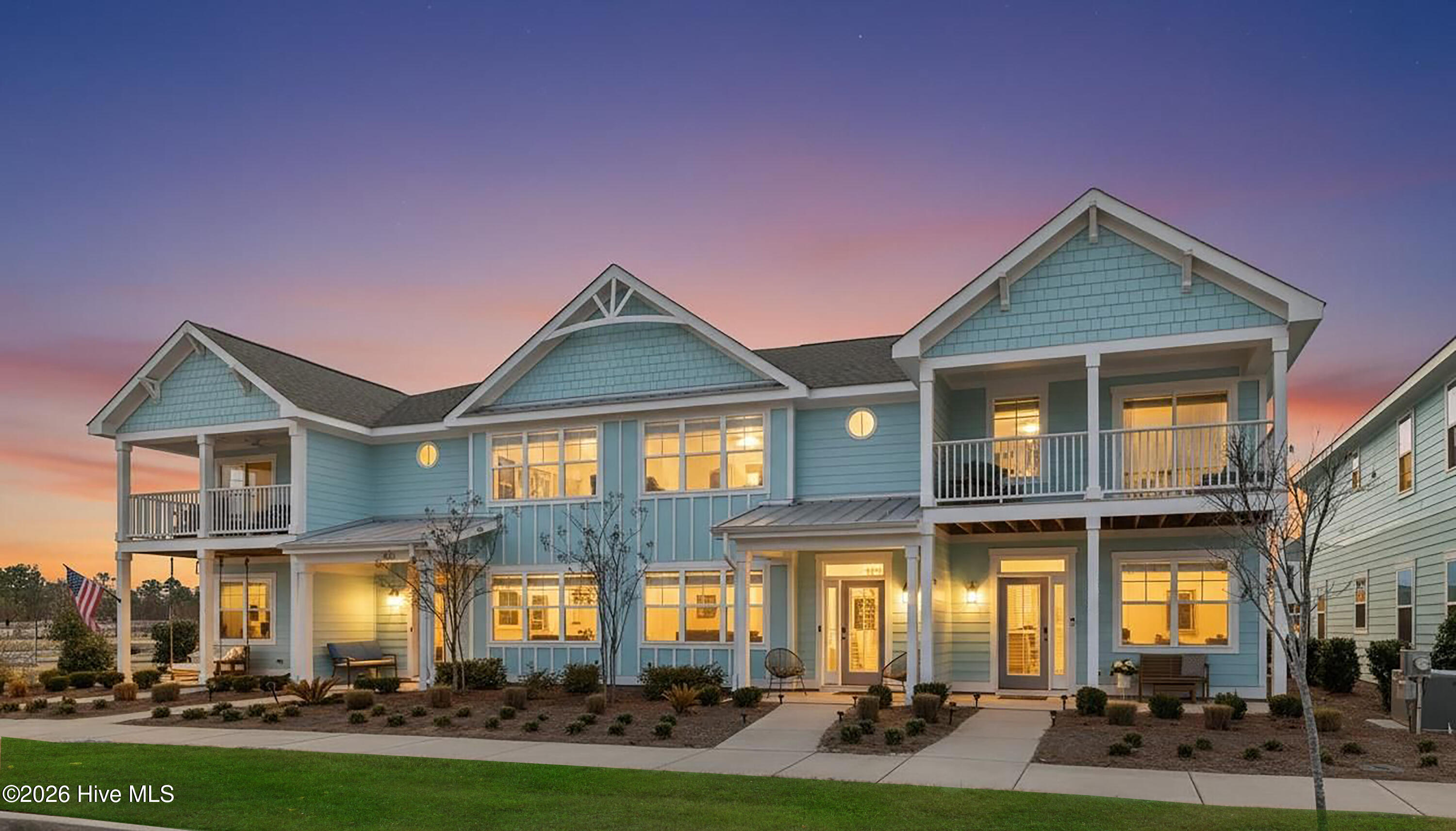 100558751 | Photo 84