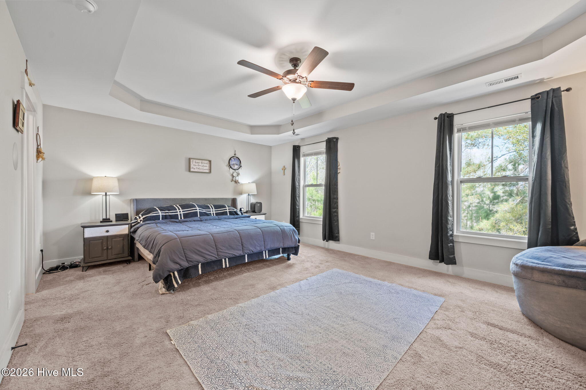 100564806 | Photo 14