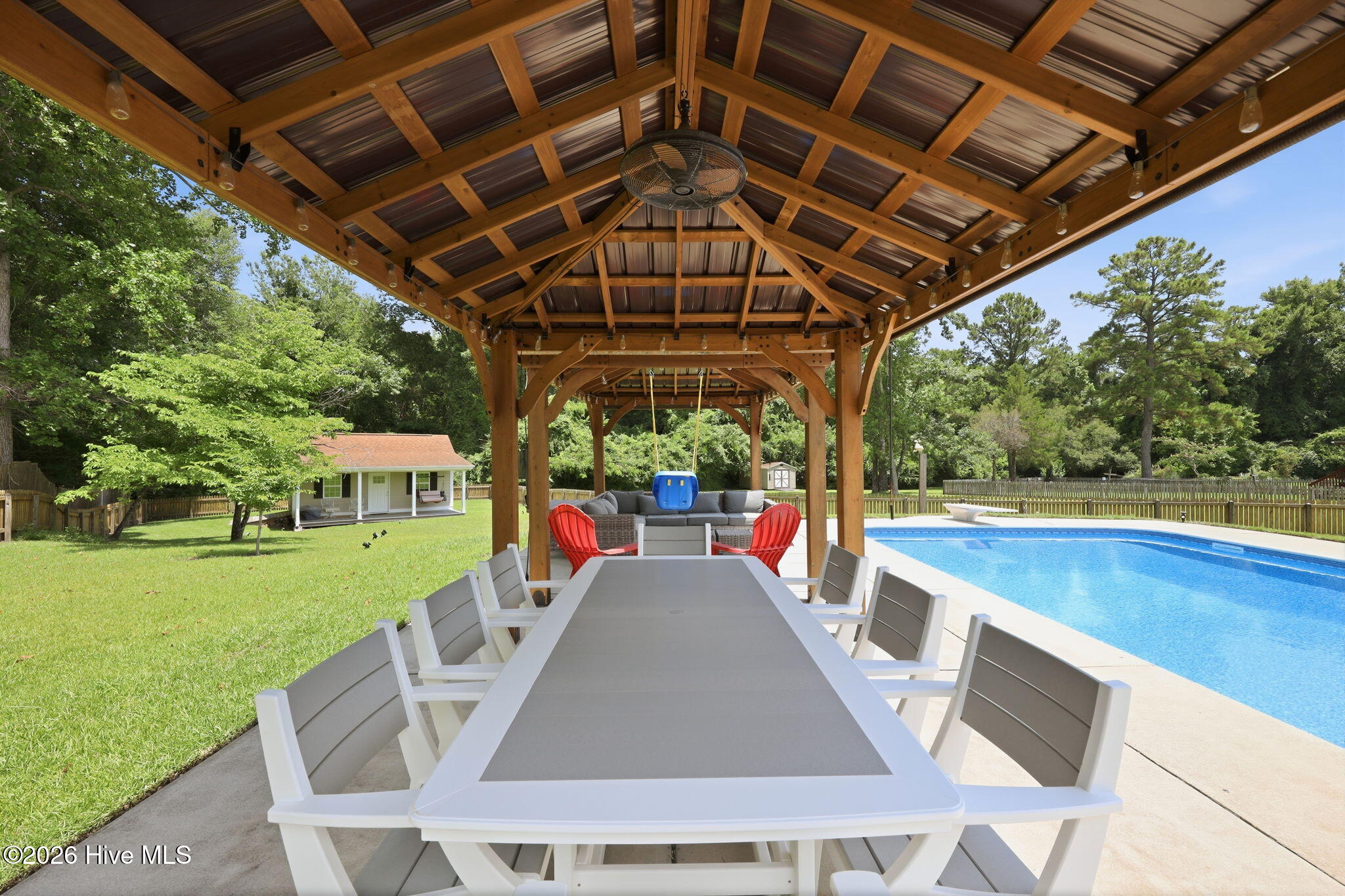 437 Foxhunt Lane,Havelock