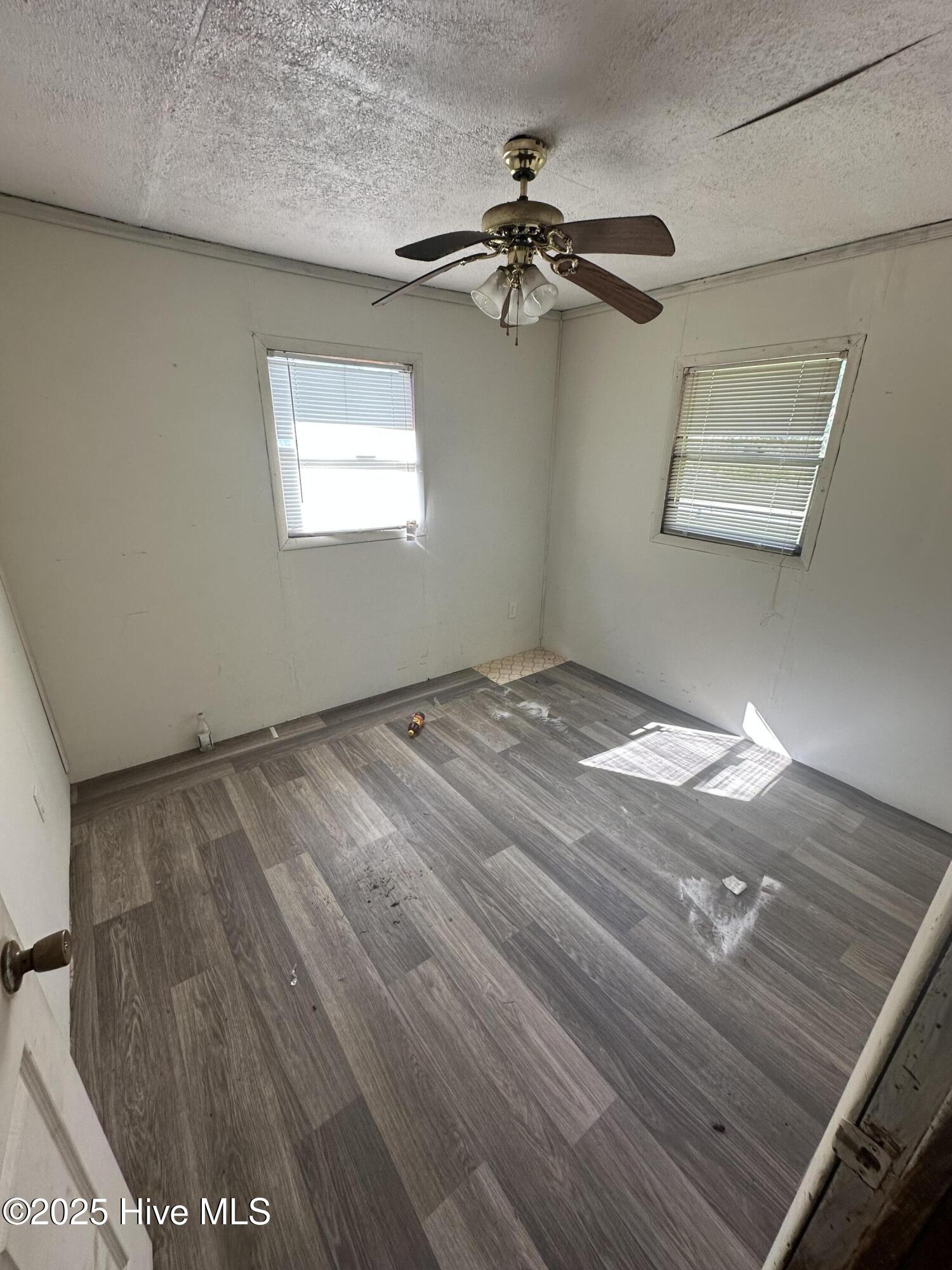 100539066 | Photo 21