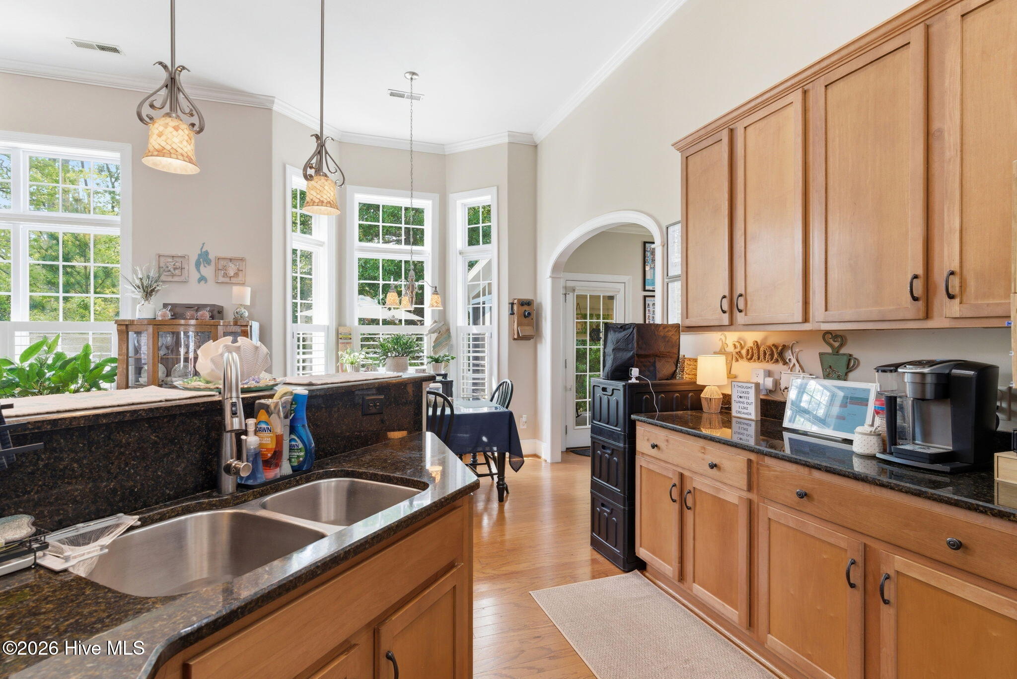 100569602 | Photo 20