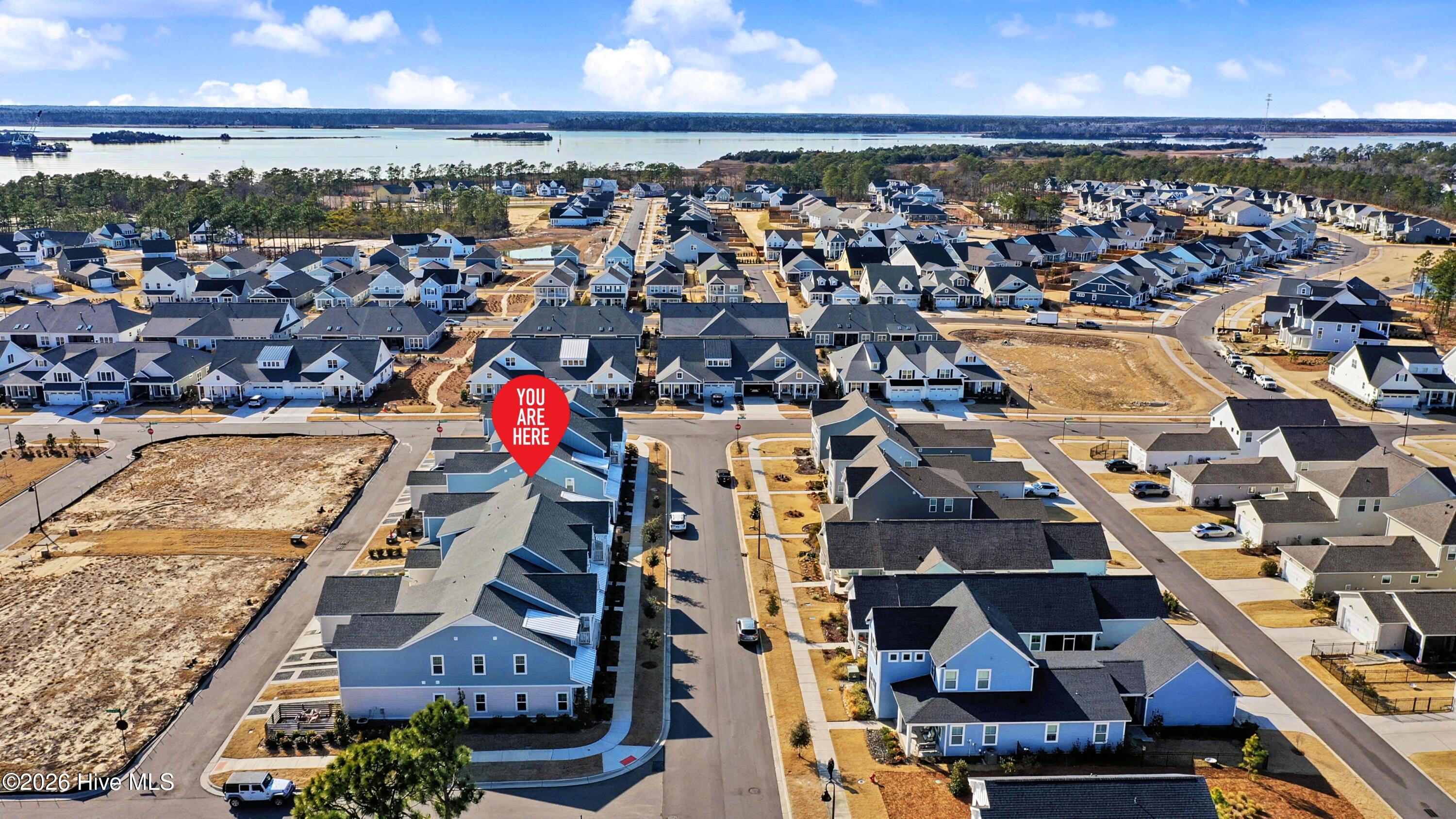 100553259 | Photo 40