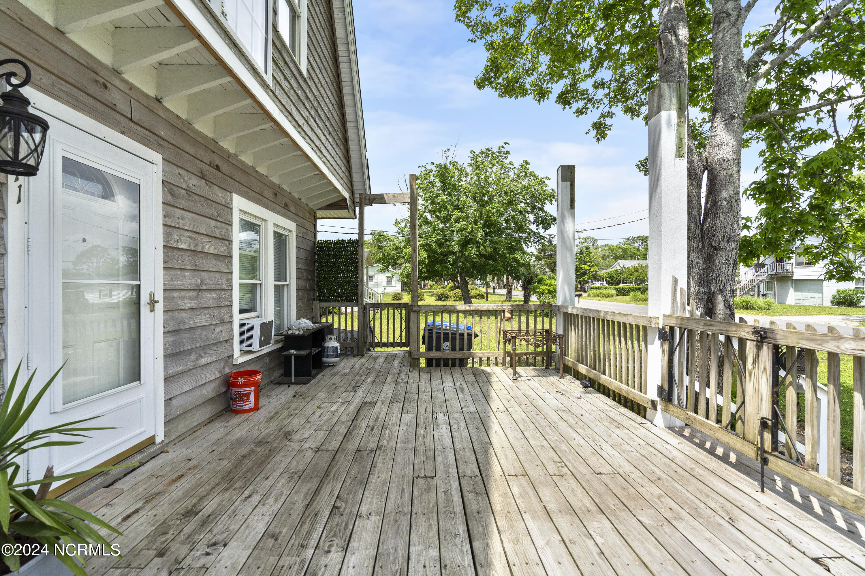 100488510 | Photo 45