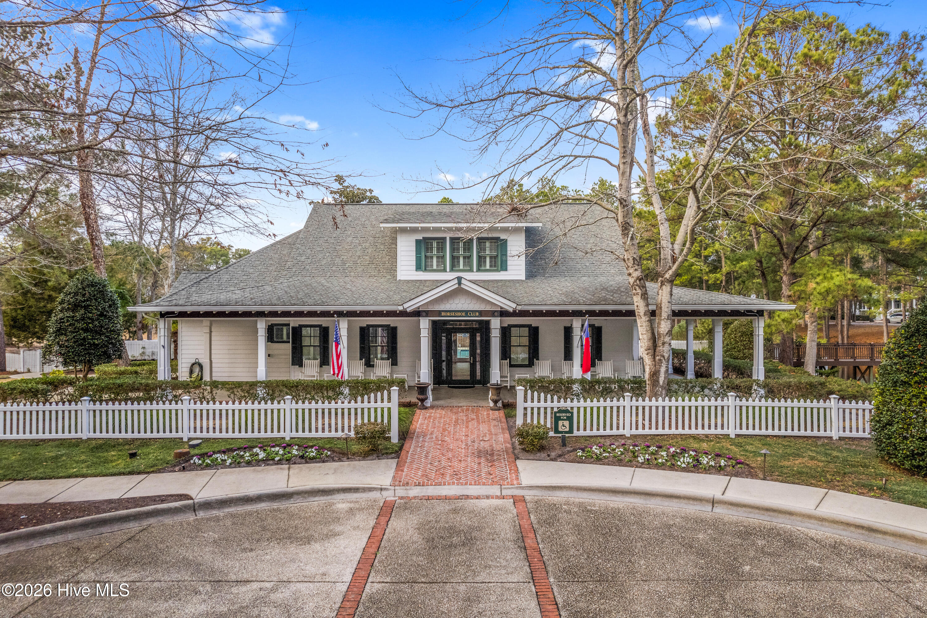 100546436 | Photo 73