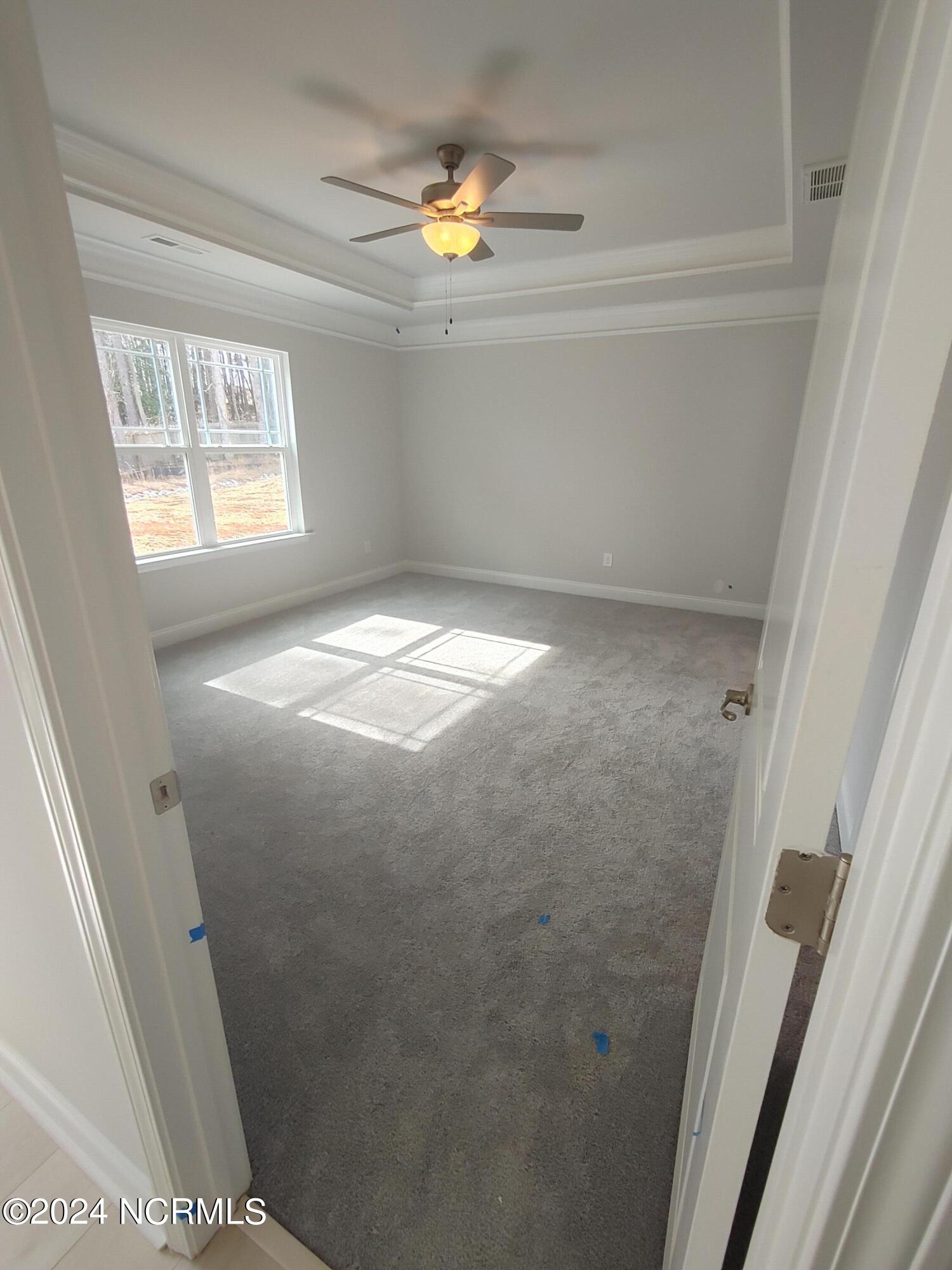 100421007 | Photo 12