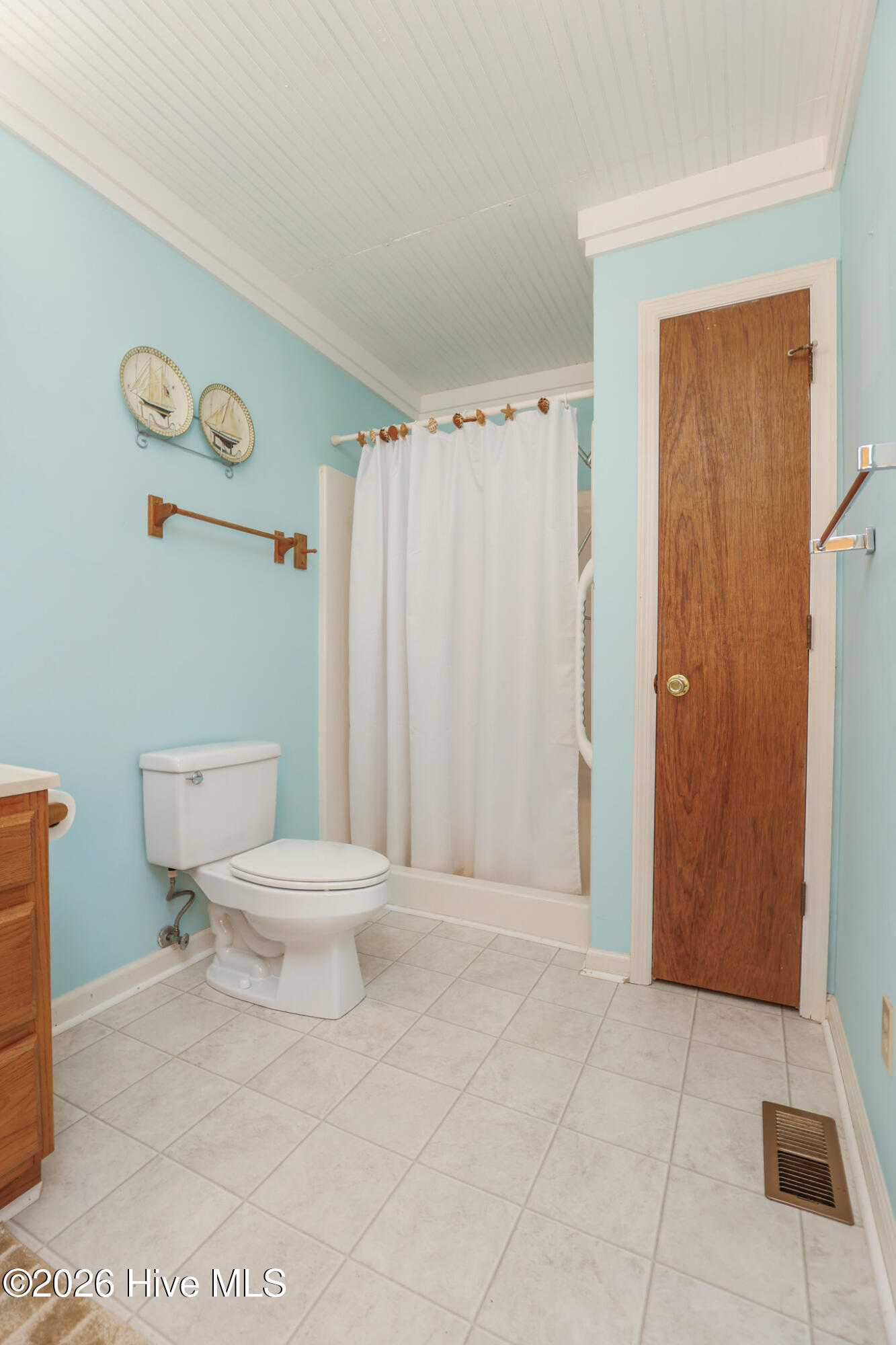 100550482 | Photo 39