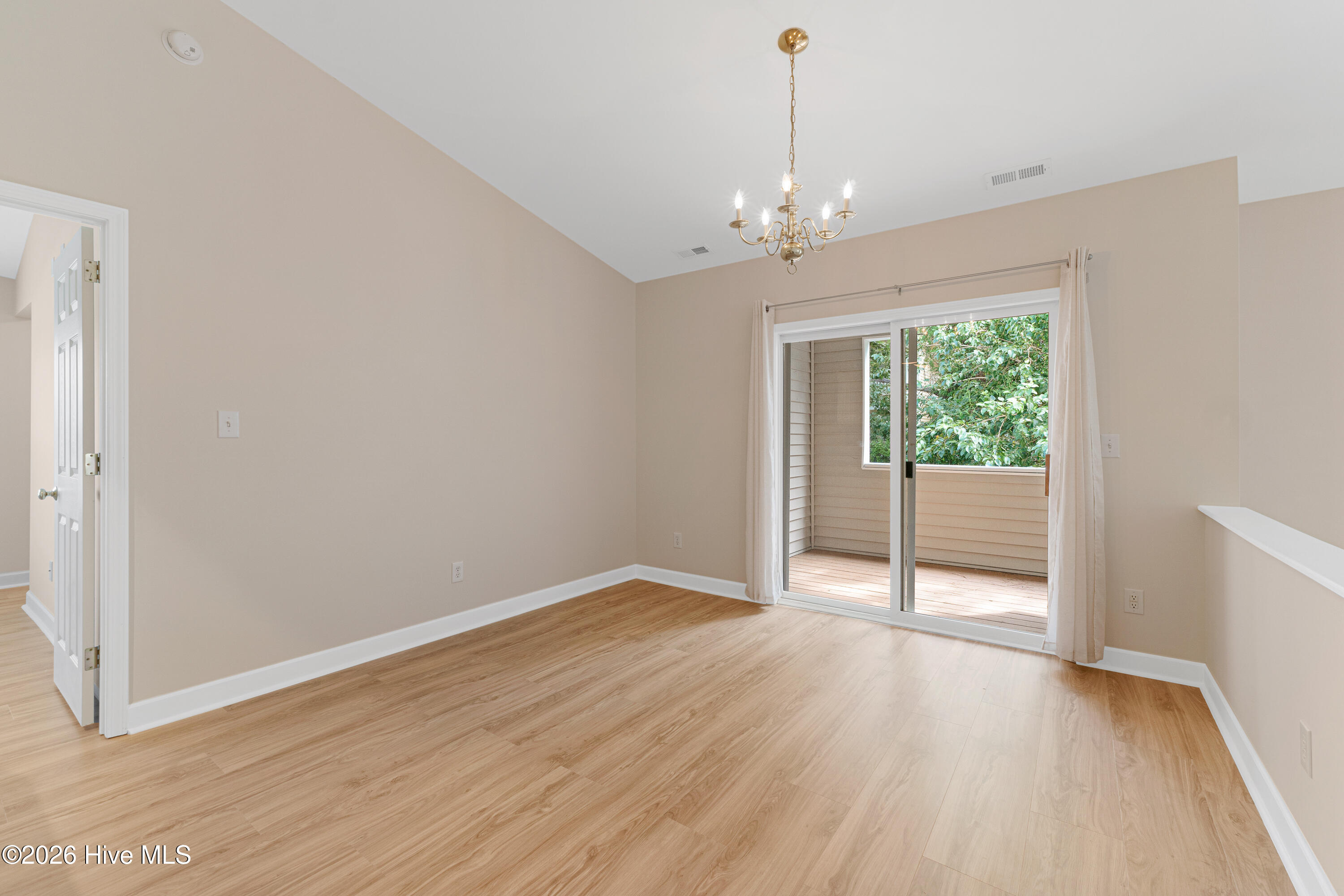 424 Commerce Avenue D, Bridgewood Condos,Morehead City