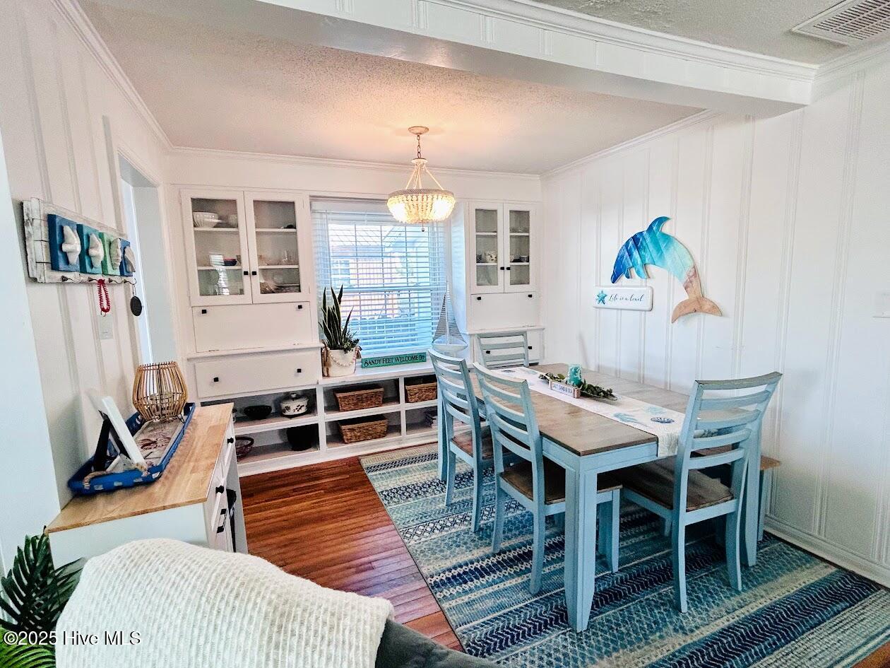 100534064 | Photo 12