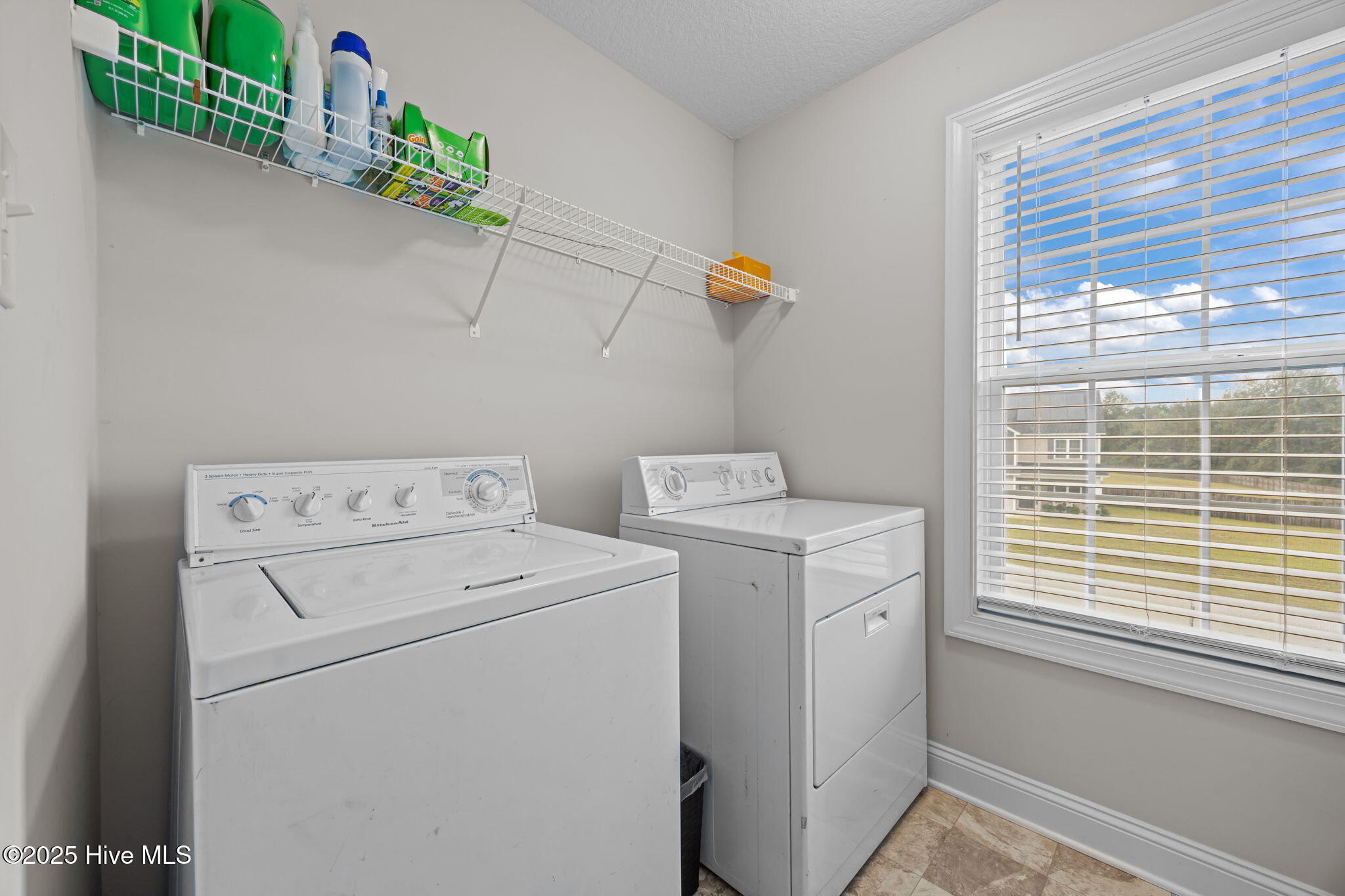 123 Village Creek Drive,Maysville