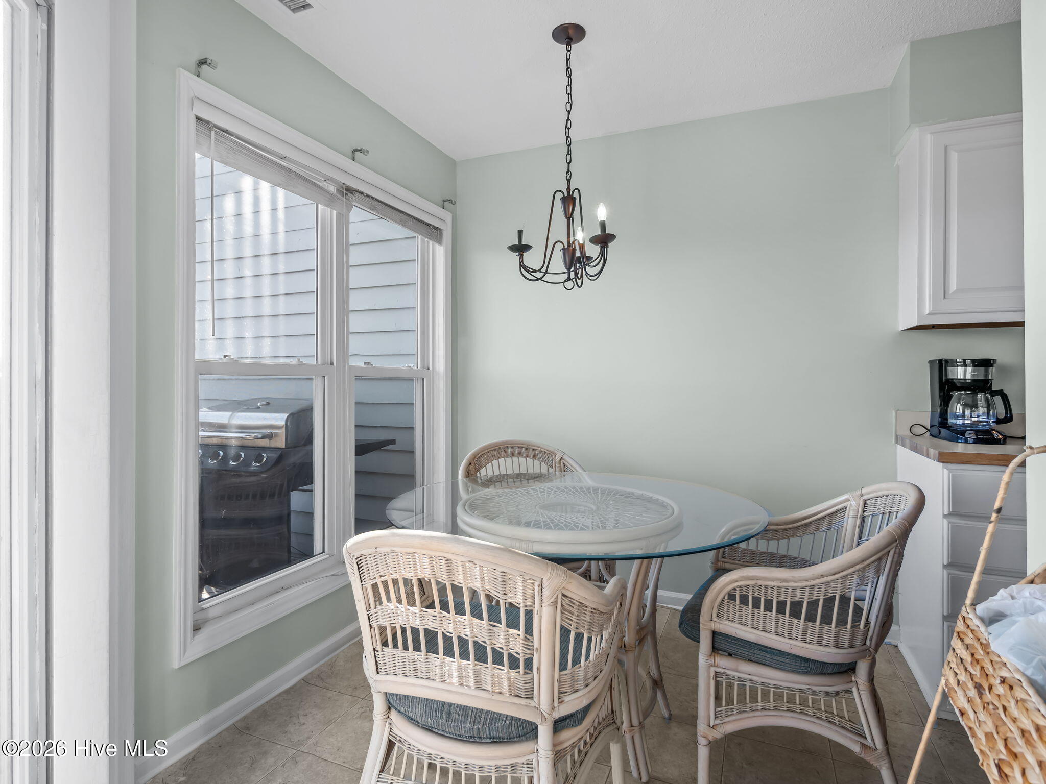 100554527 | Photo 16