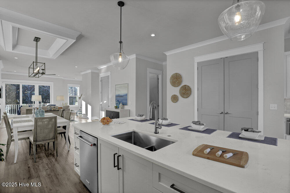 100547511 | Photo 18