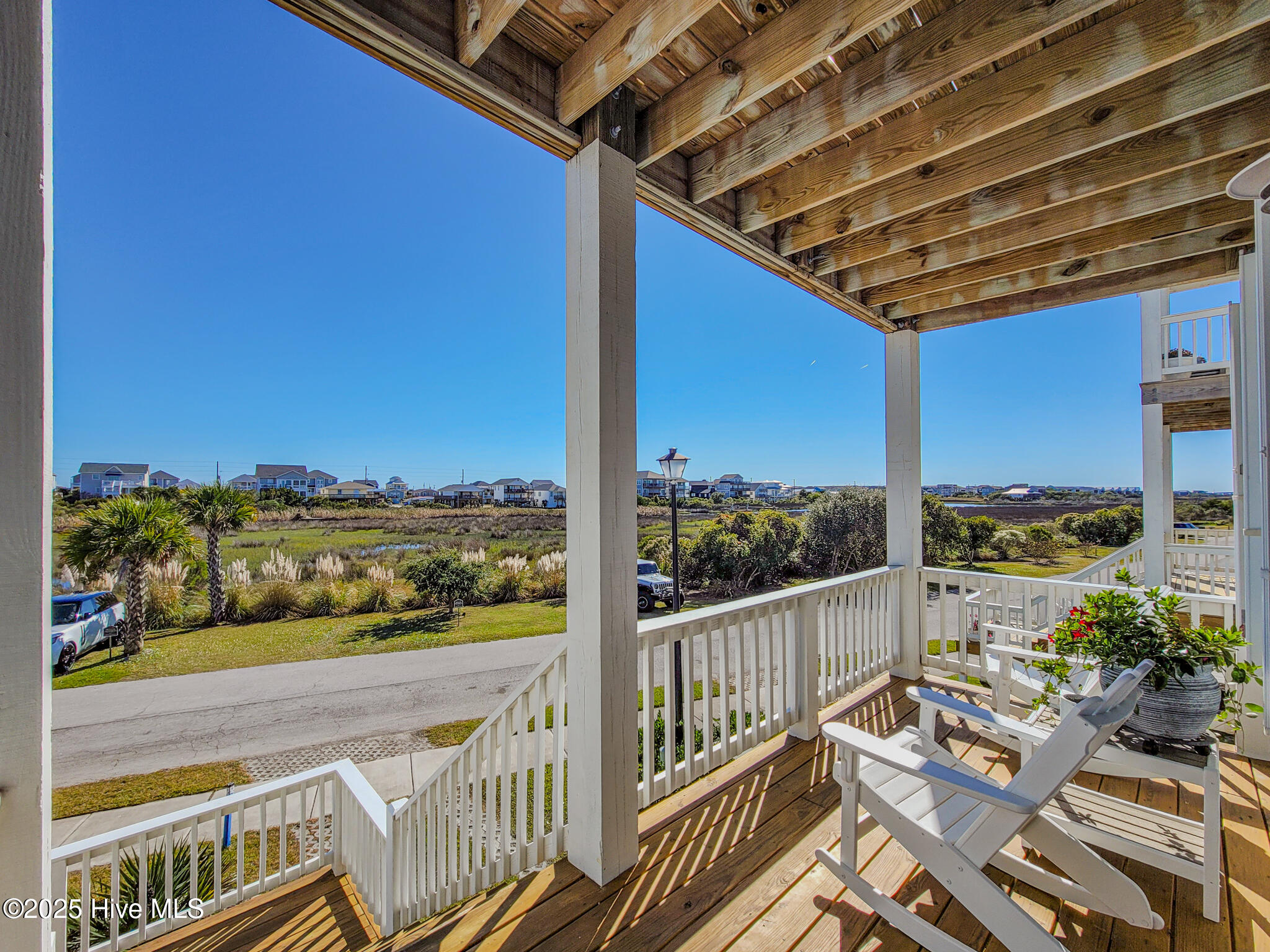 100540688 | Photo 48