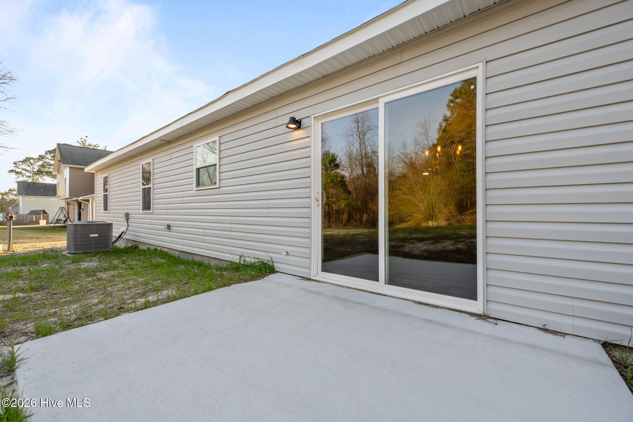 100505394 | Photo 10