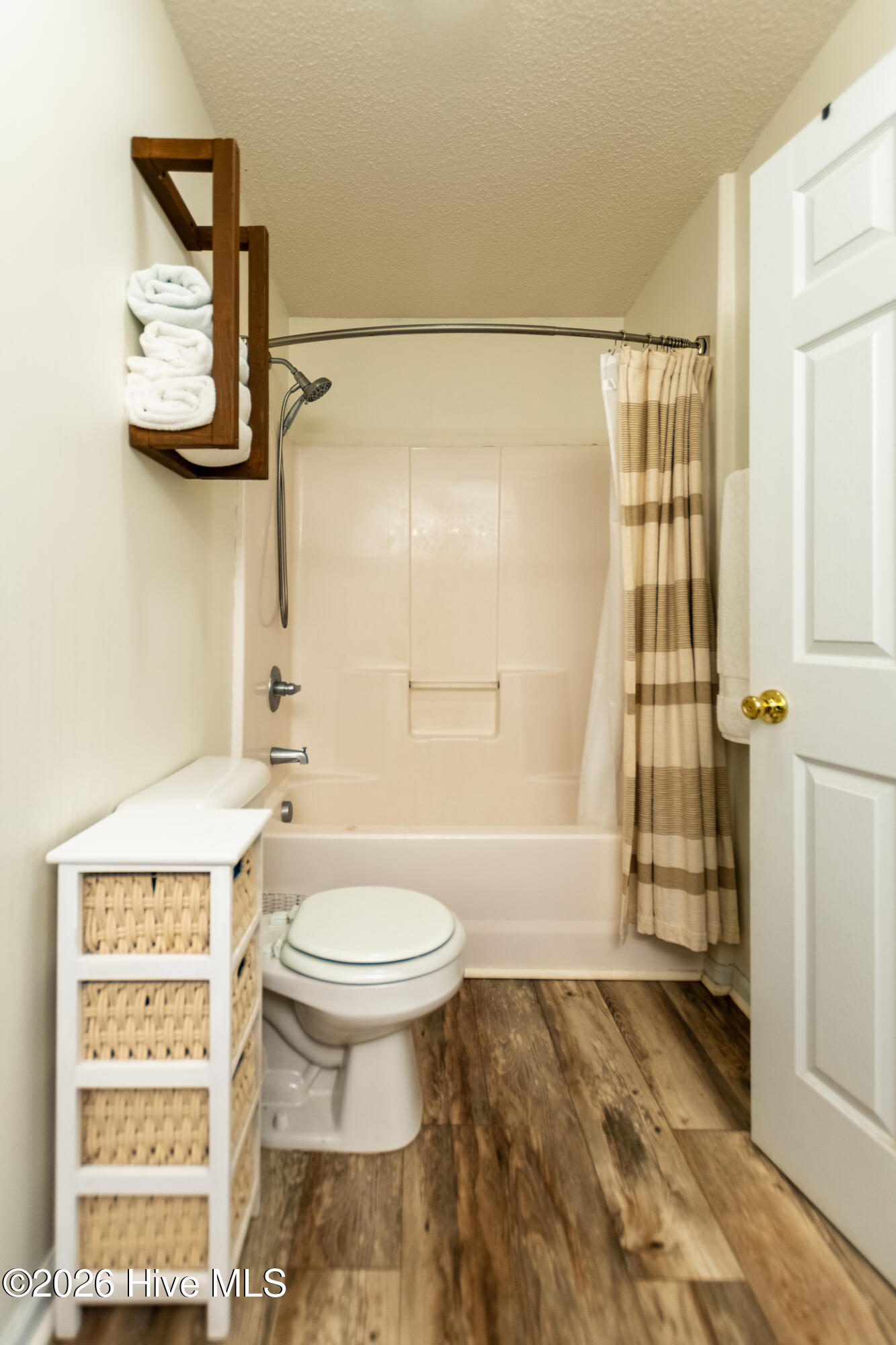 100548656 | Photo 10