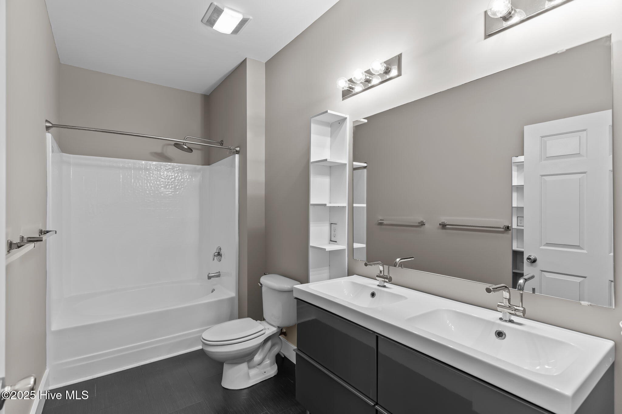 5130 Christian Drive, Wilmington, NC 28403 – photo 23: 10-web-or-mls-BTS08381