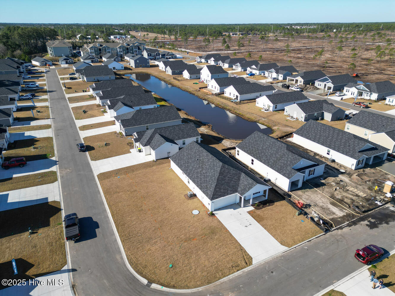 100494824 | Photo 26