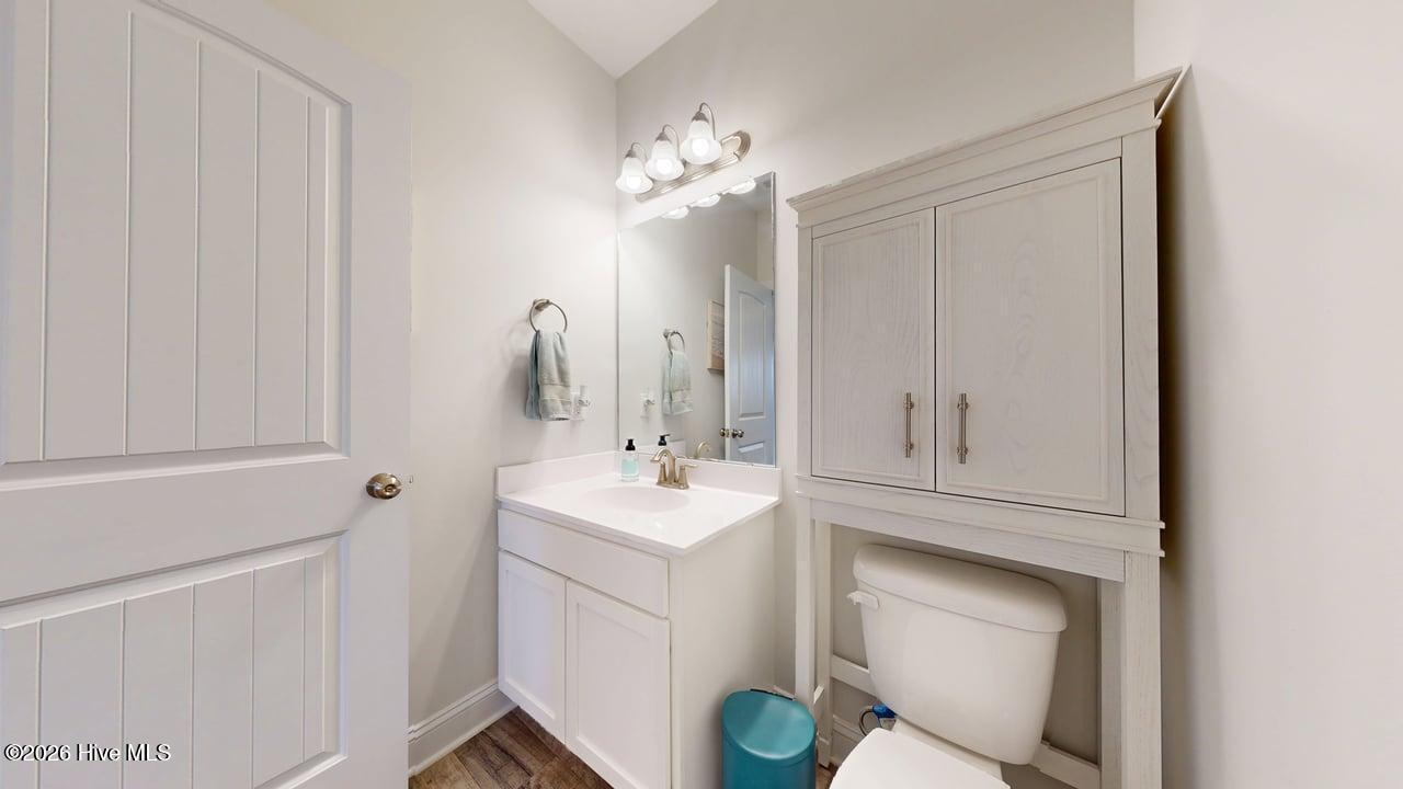 100559216 | Photo 29