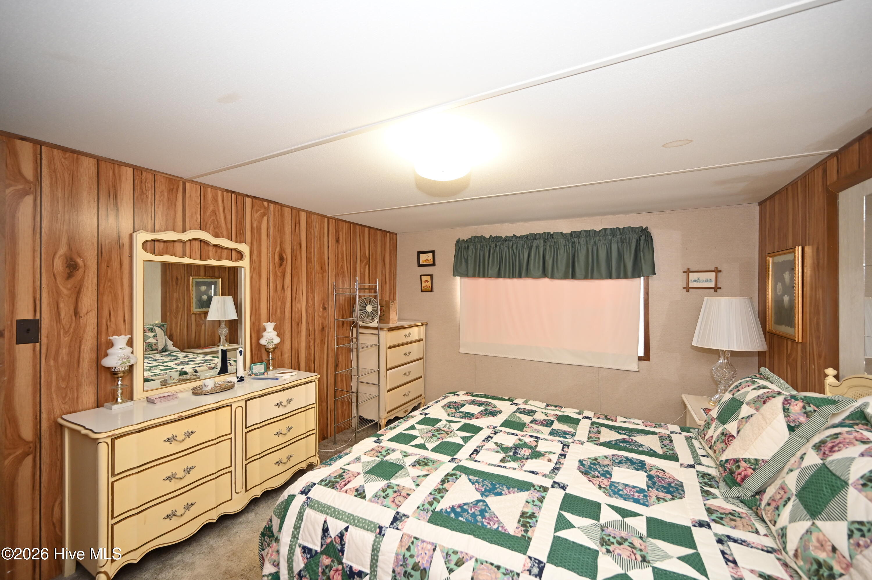 100553118 | Photo 16