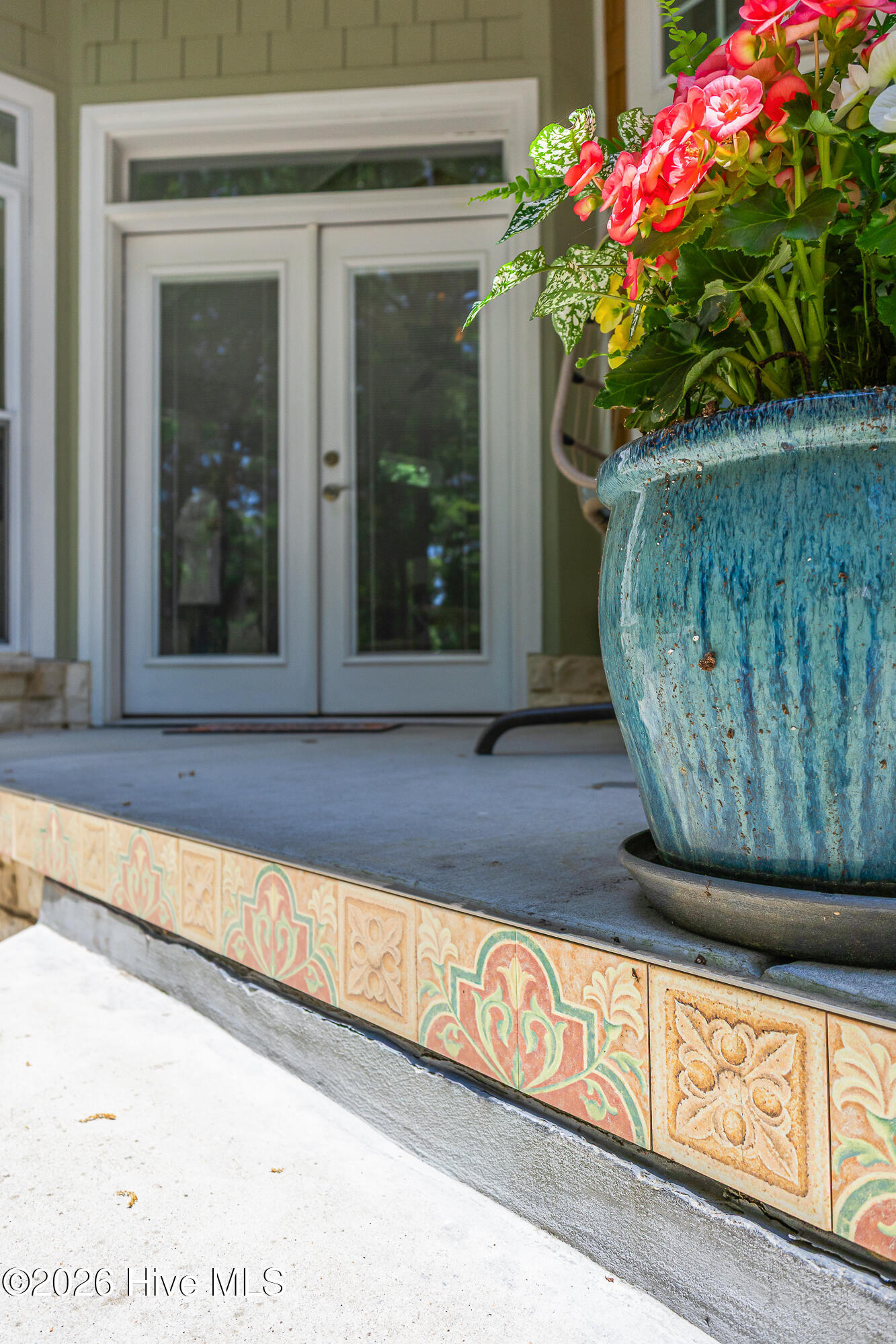 100570031 | Photo 51