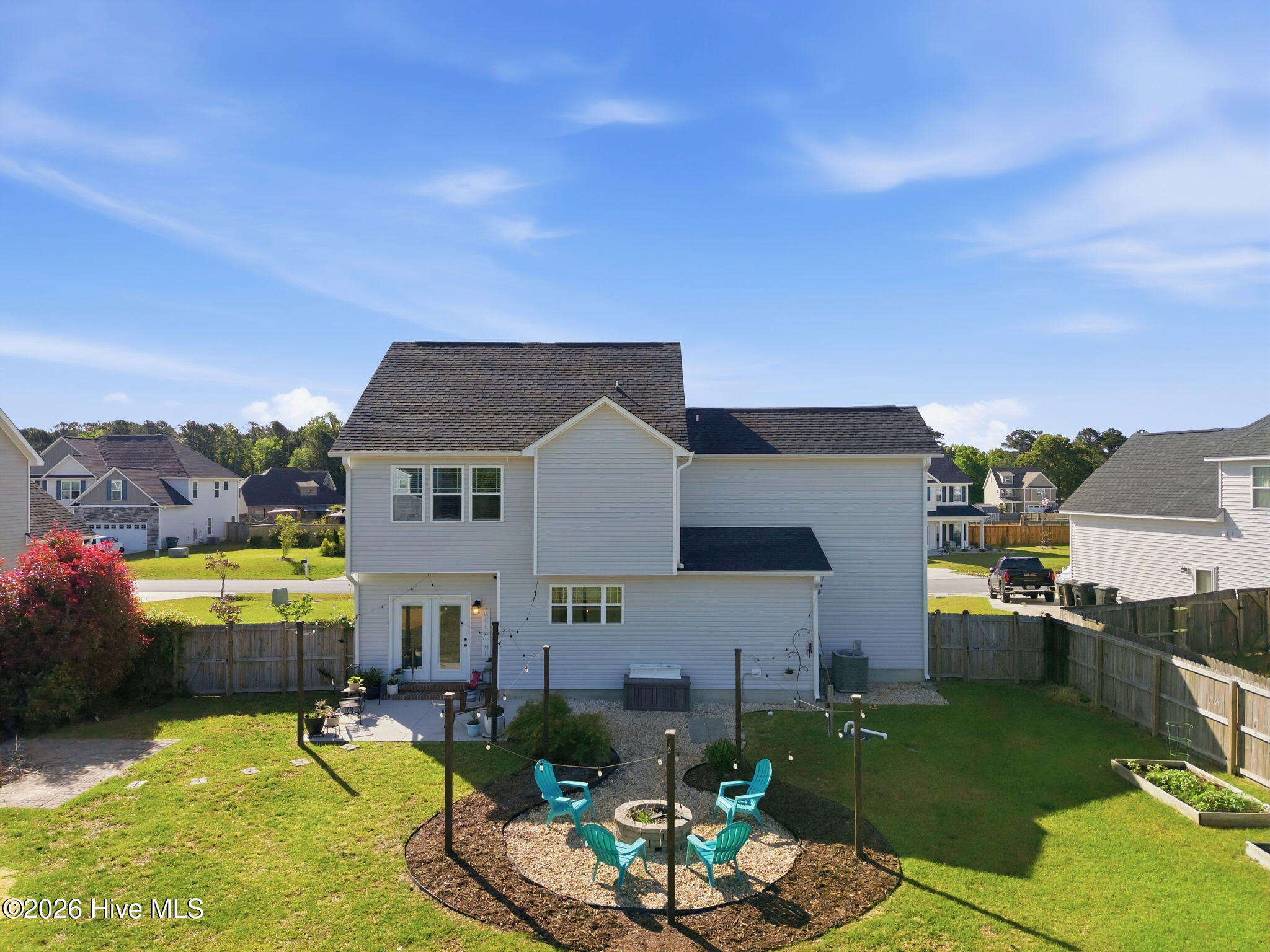 100570576 | Photo 49