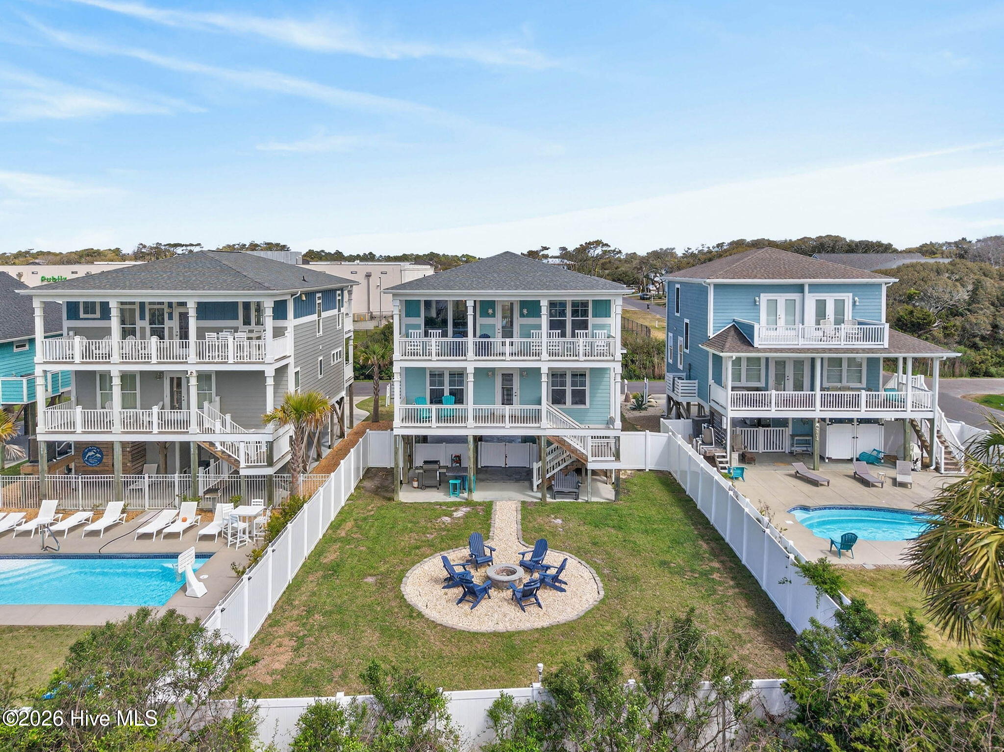 100565518 | Photo 69