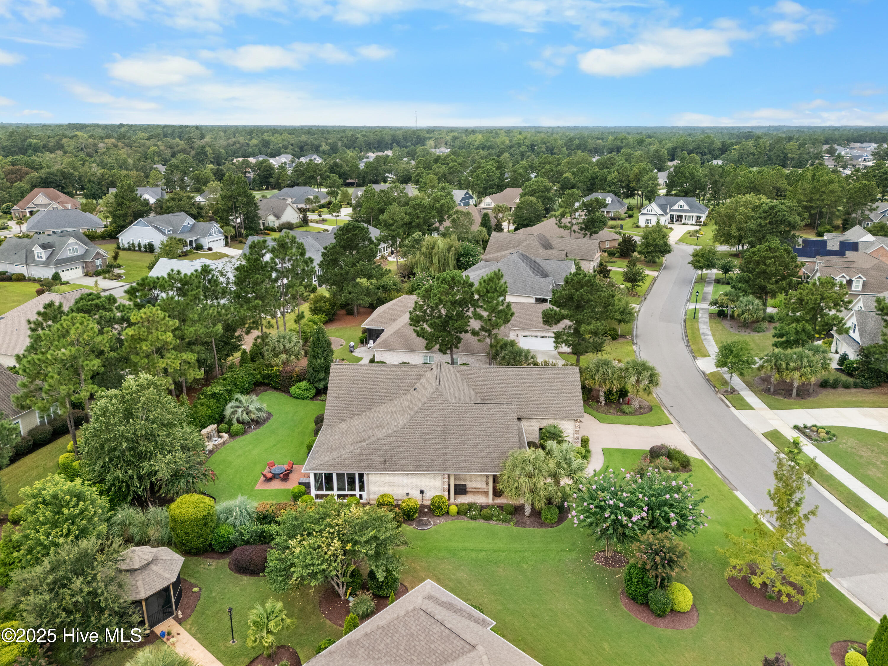 100525197 | Photo 54