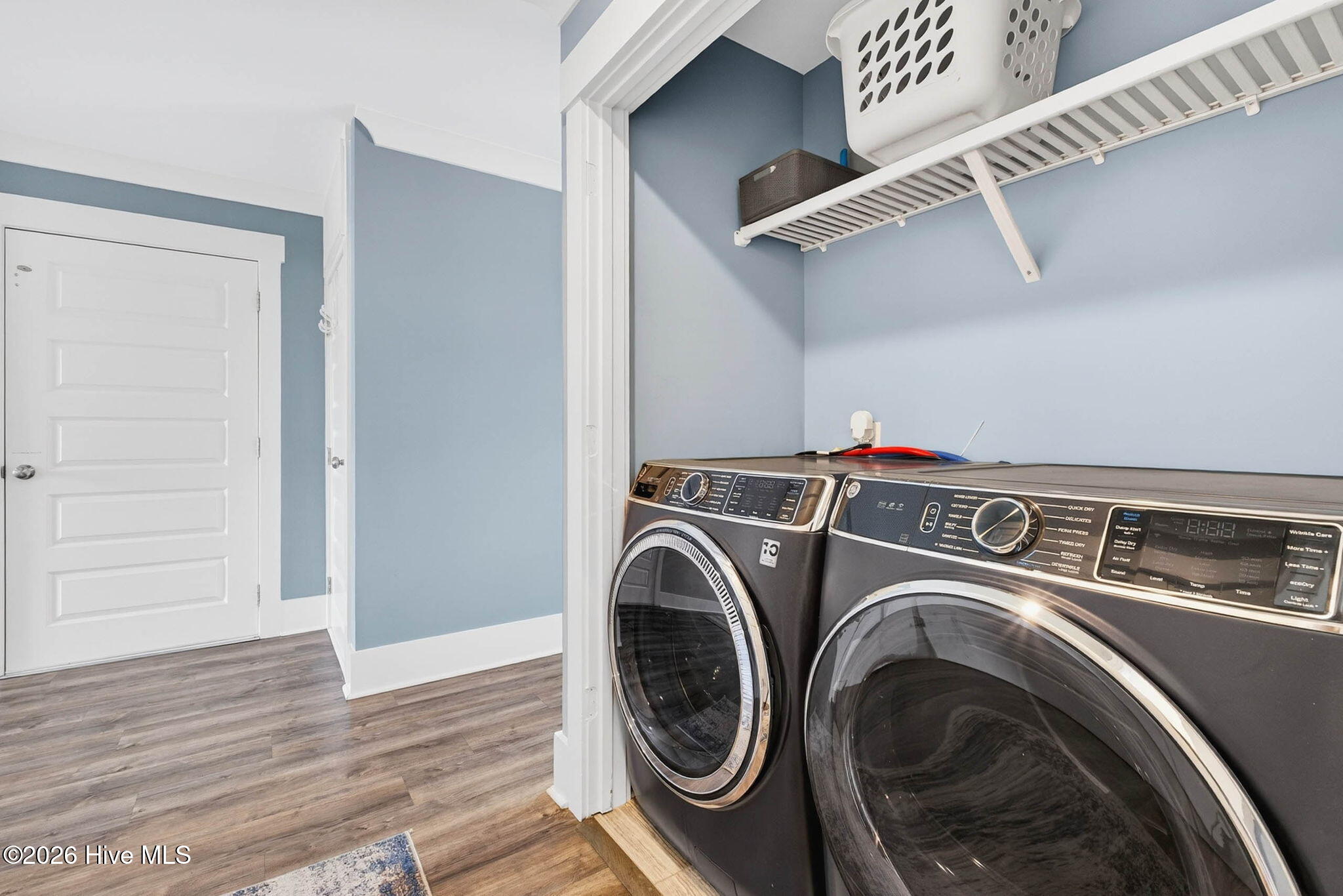 100565518 | Photo 27