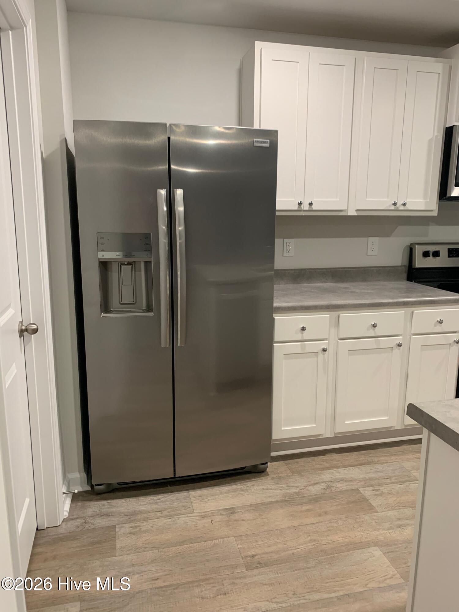 100568580 | Photo 22