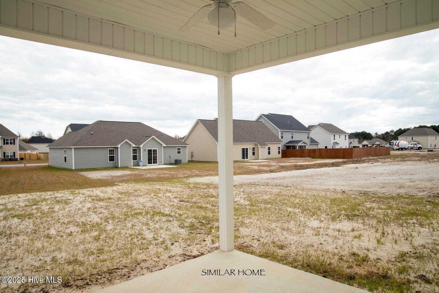 100542991 | Photo 23