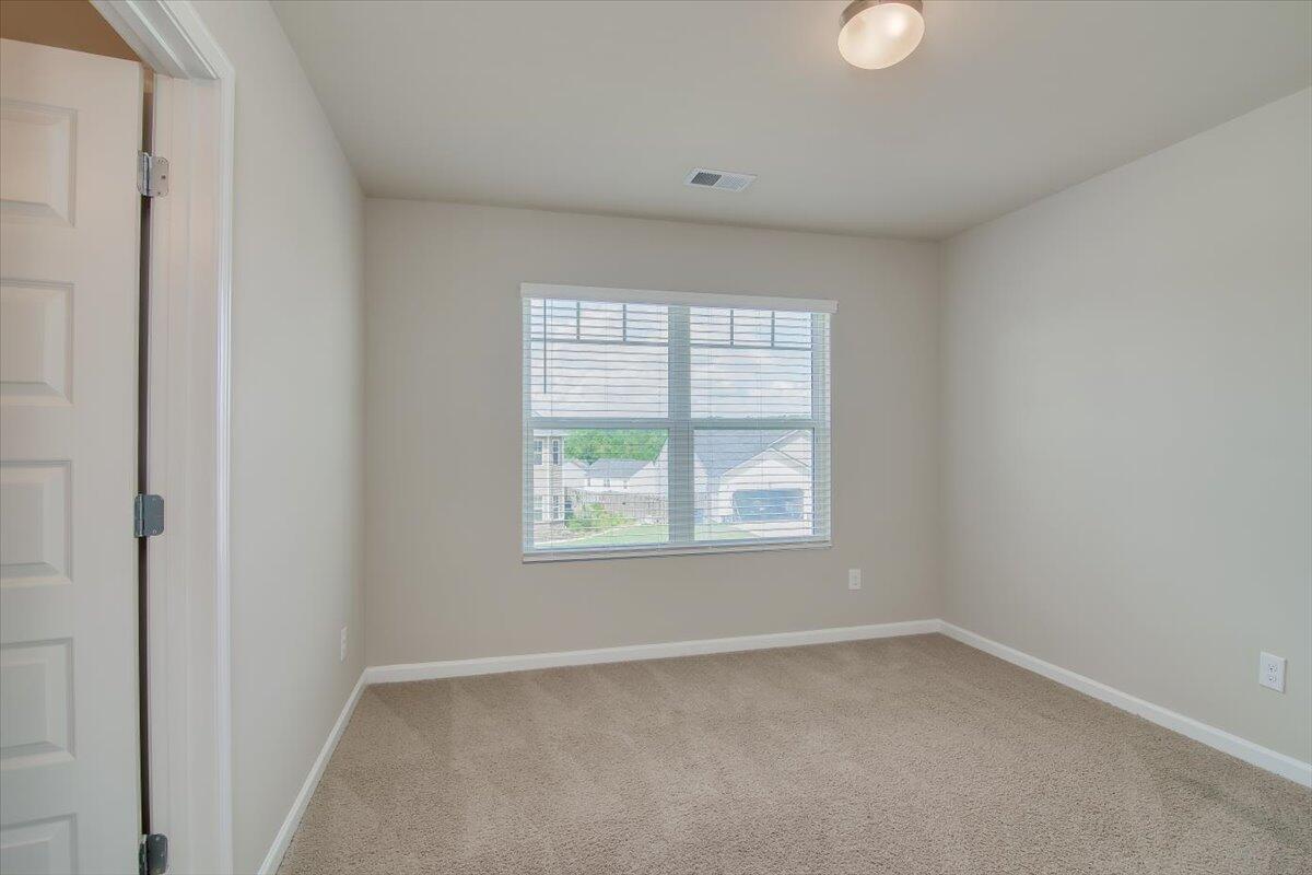 5026 Vine Lane