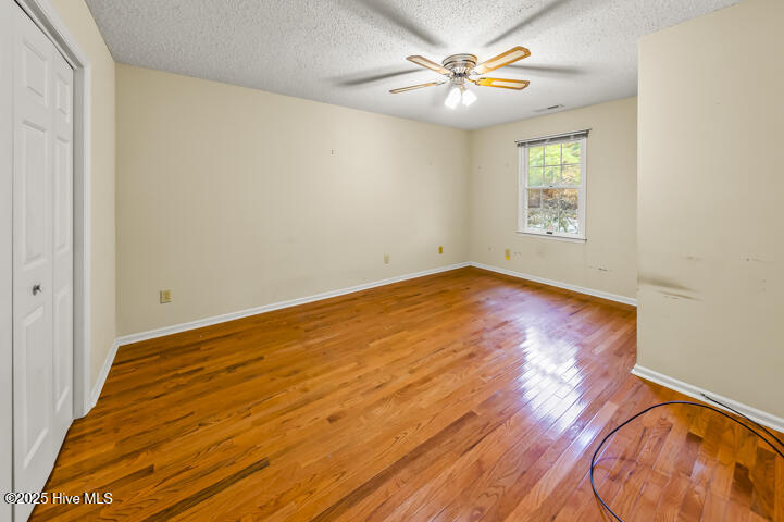 9314 Doris Drive,Oriental