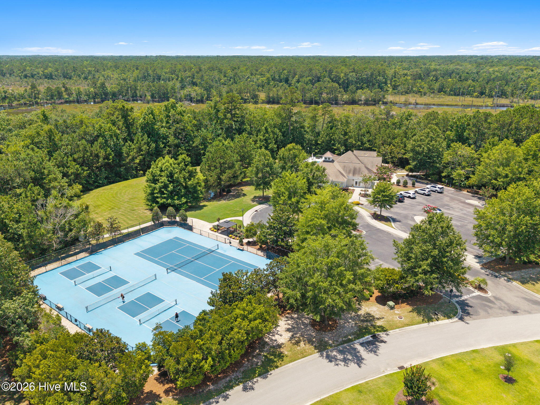 100561816 | Photo 54