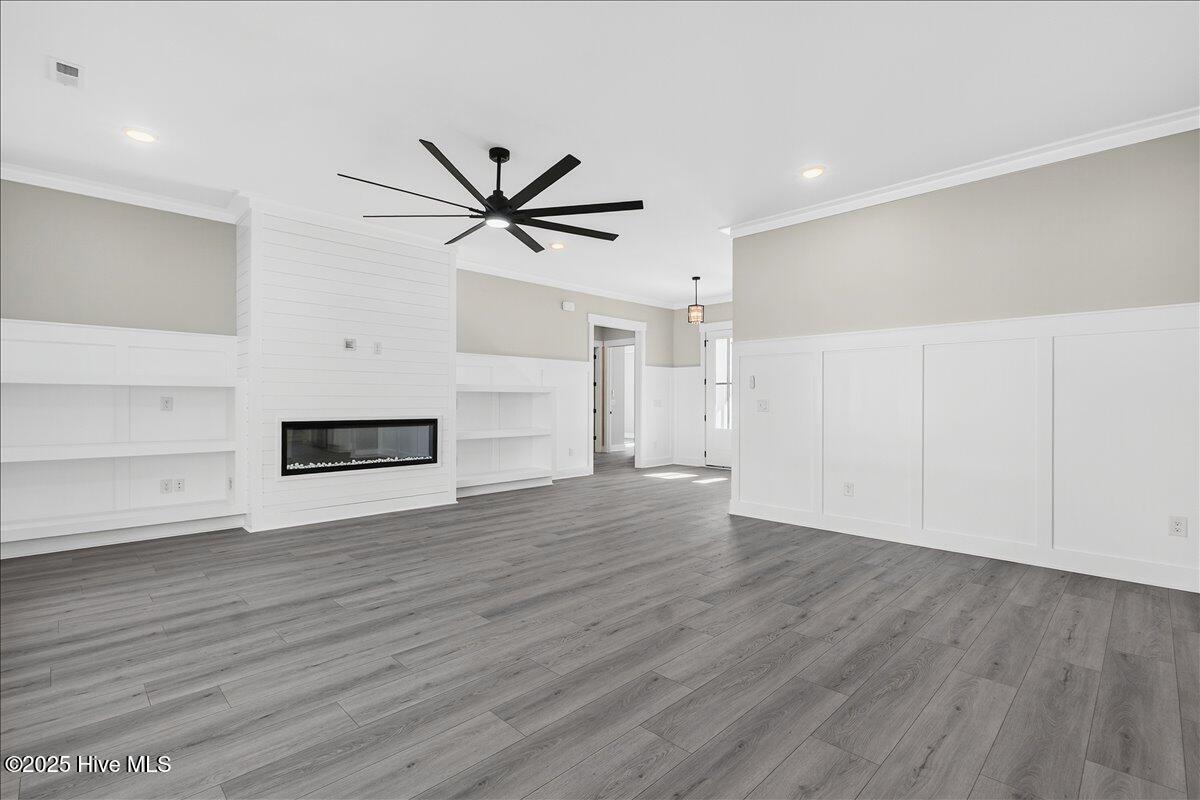 100541548 | Photo 42