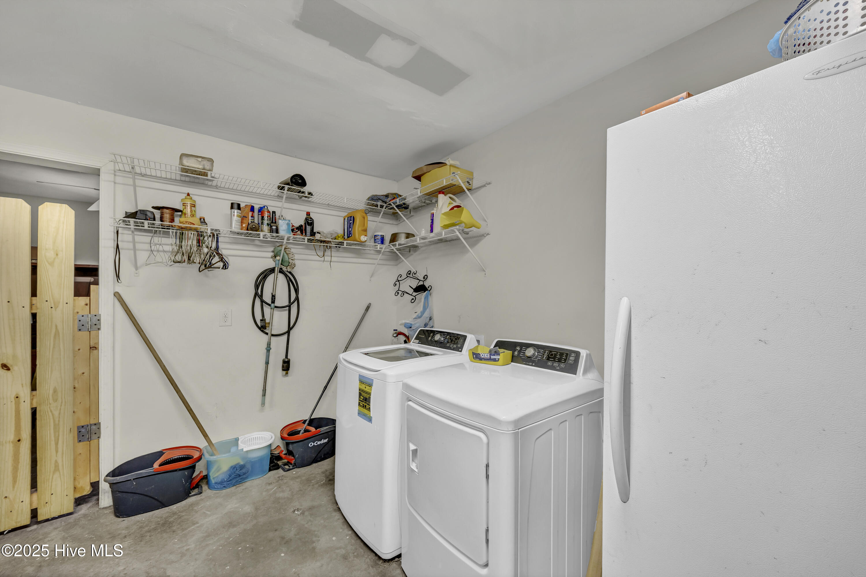 100544493 | Photo 19