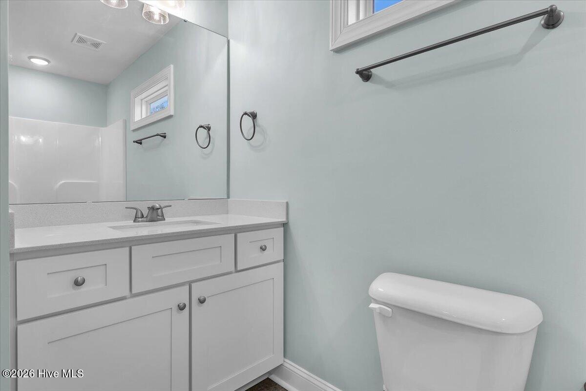 100553155 | Photo 23