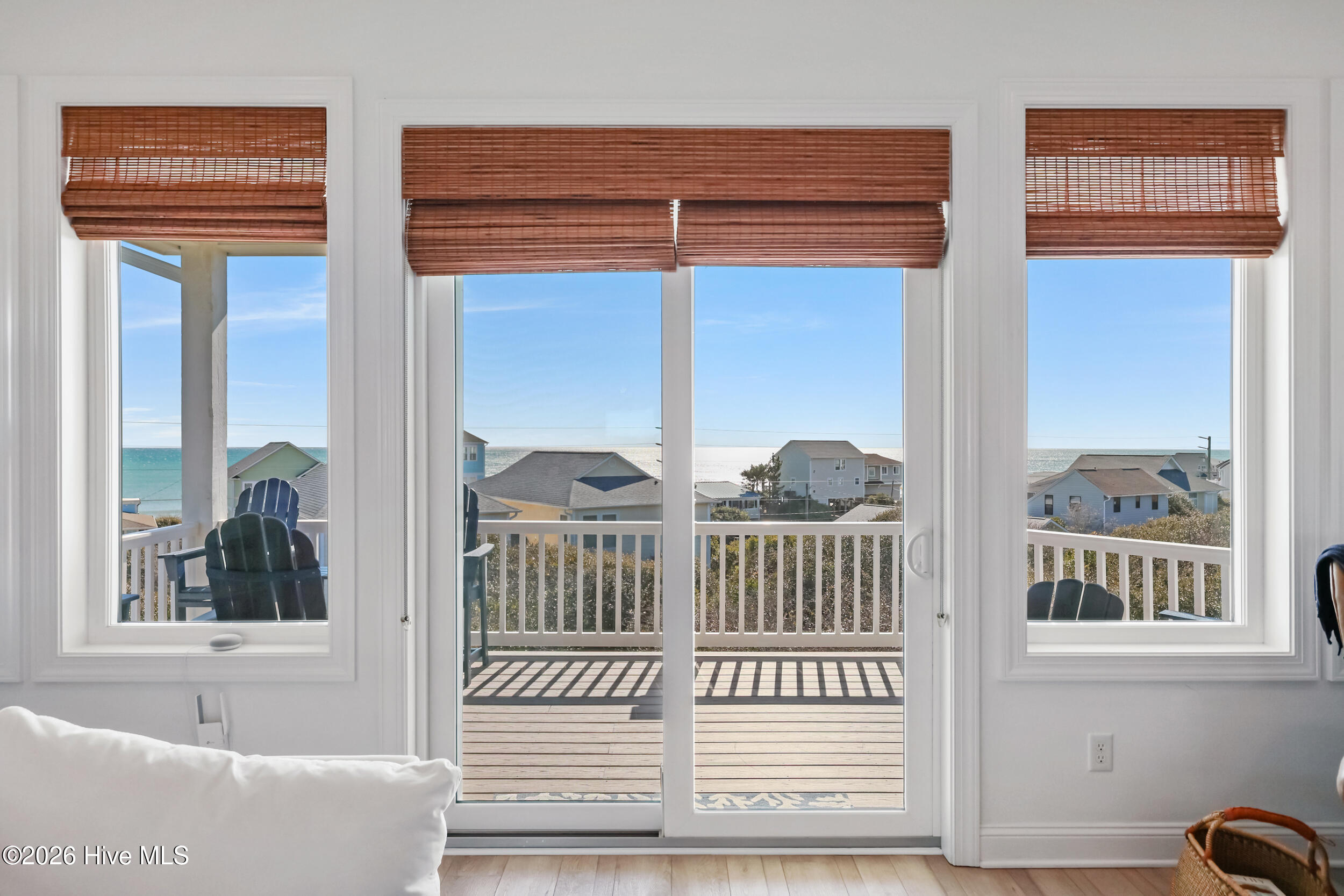 100552984 | Photo 10