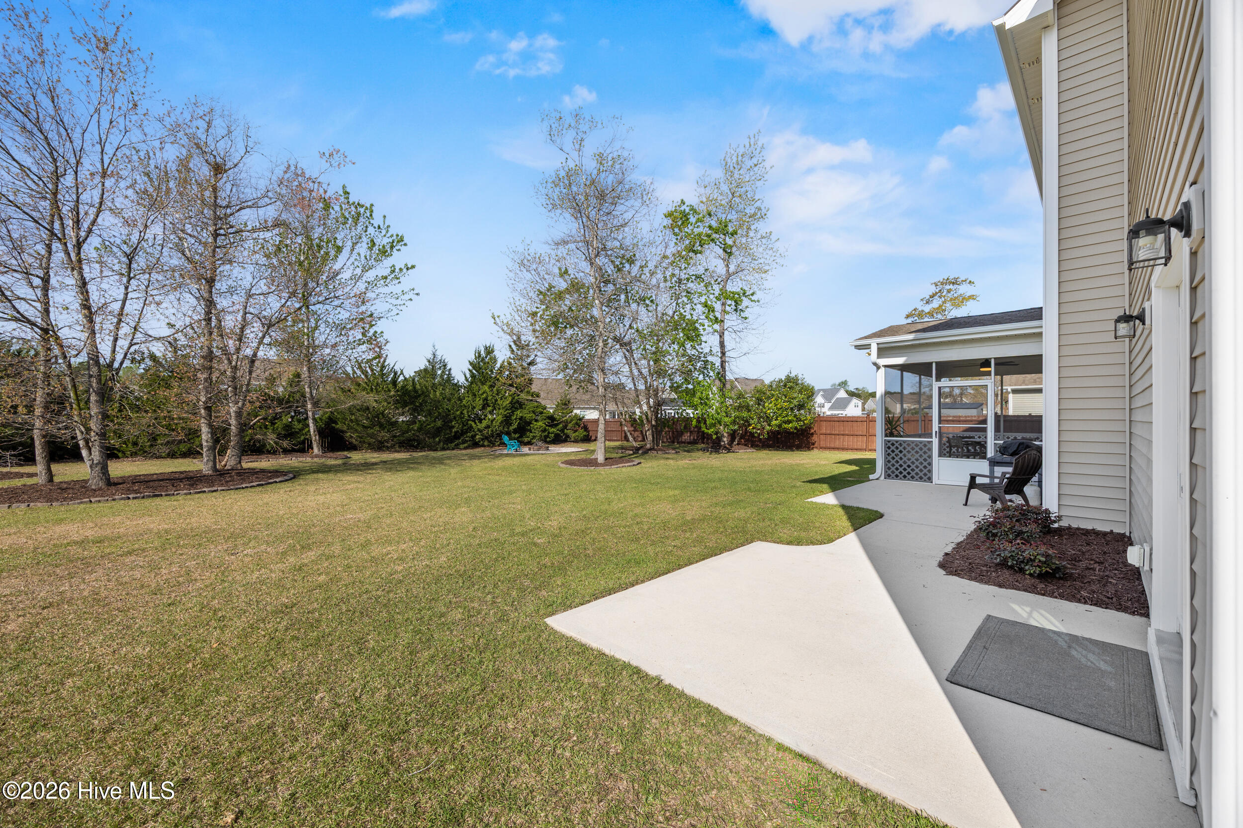 100564750 | Photo 44