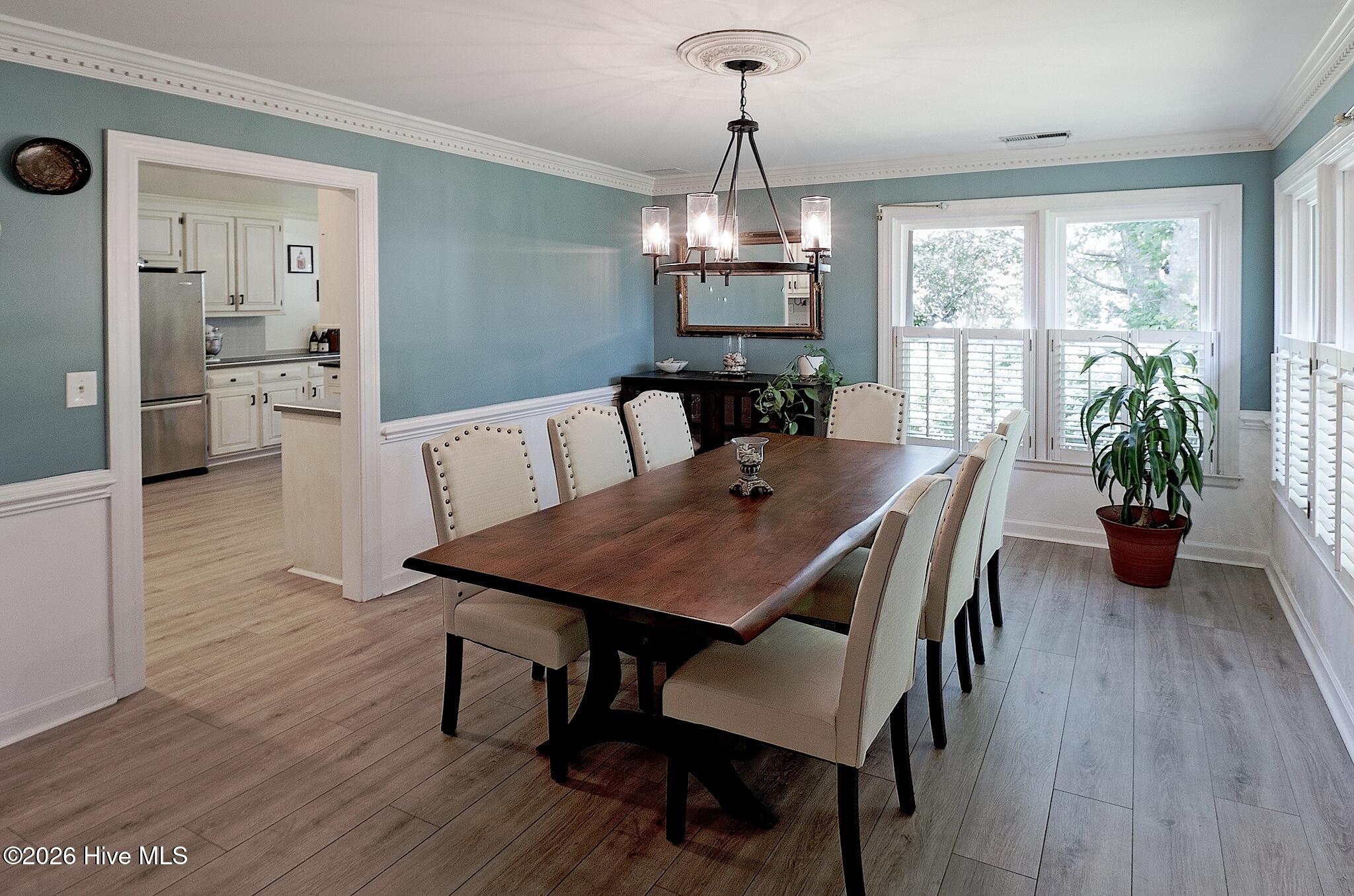 100569674 | Photo 10